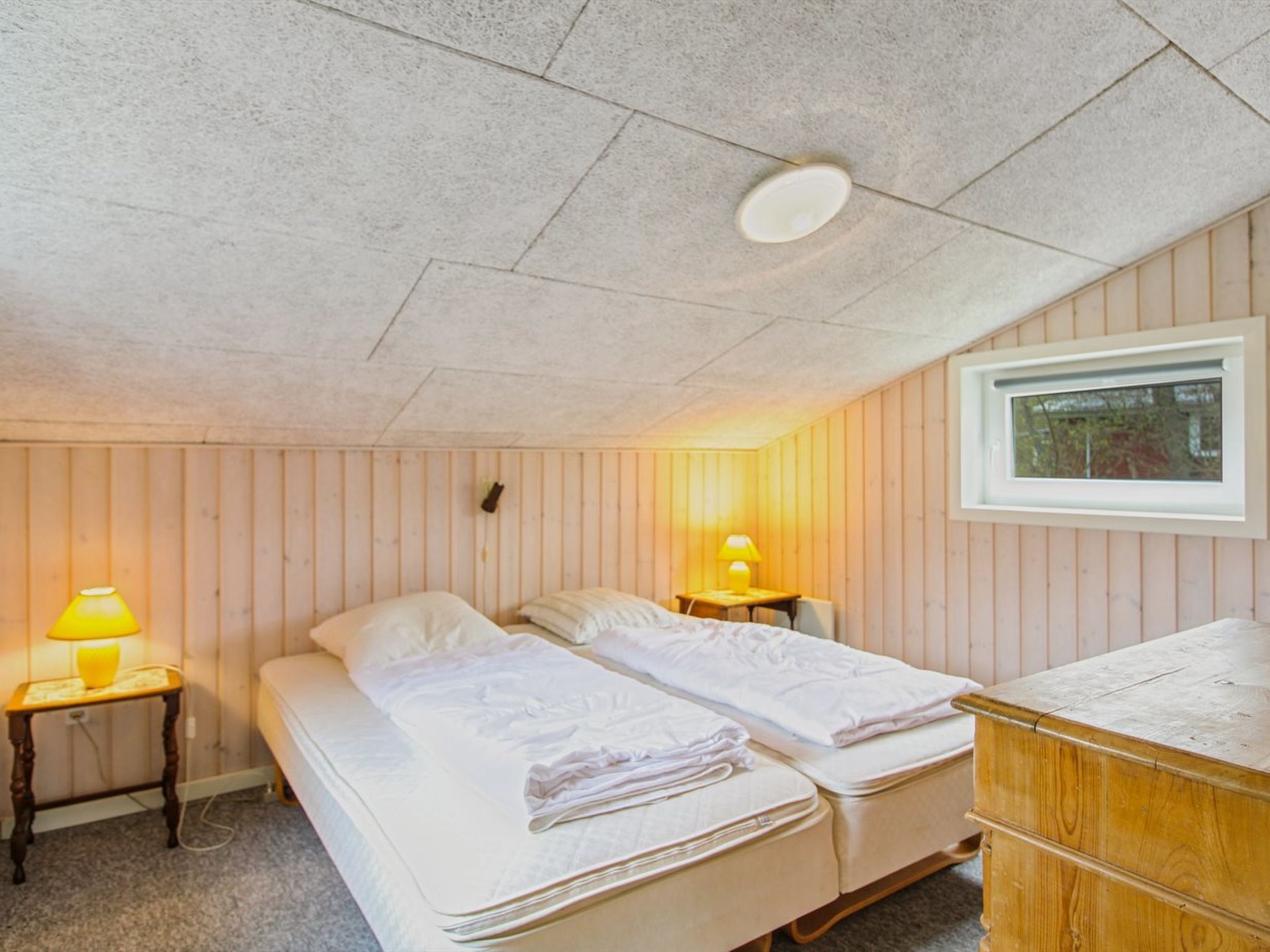 "Nielsine" - 1.5km from the sea - Binnen