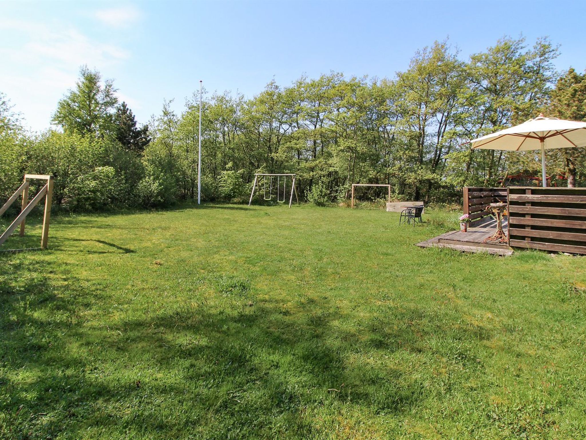 "Nielsine" - 1.5km from the sea - Buiten