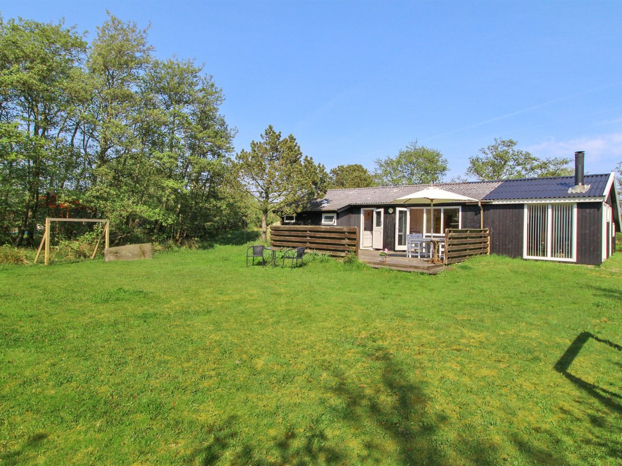 "Nielsine" - 1.5km from the sea - Buiten