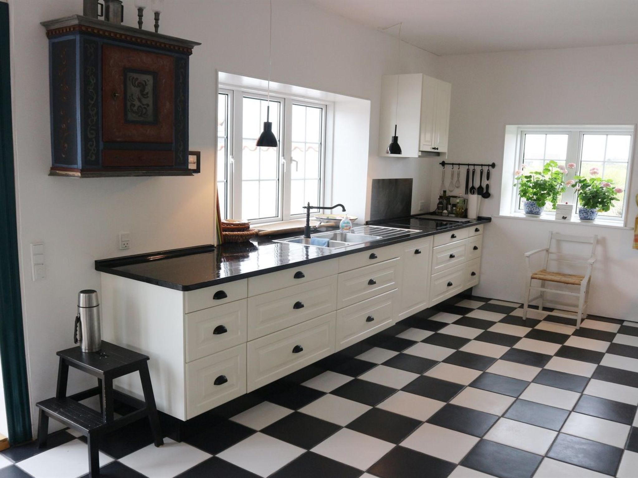 "Fridoline" - 150m from the sea - Binnen