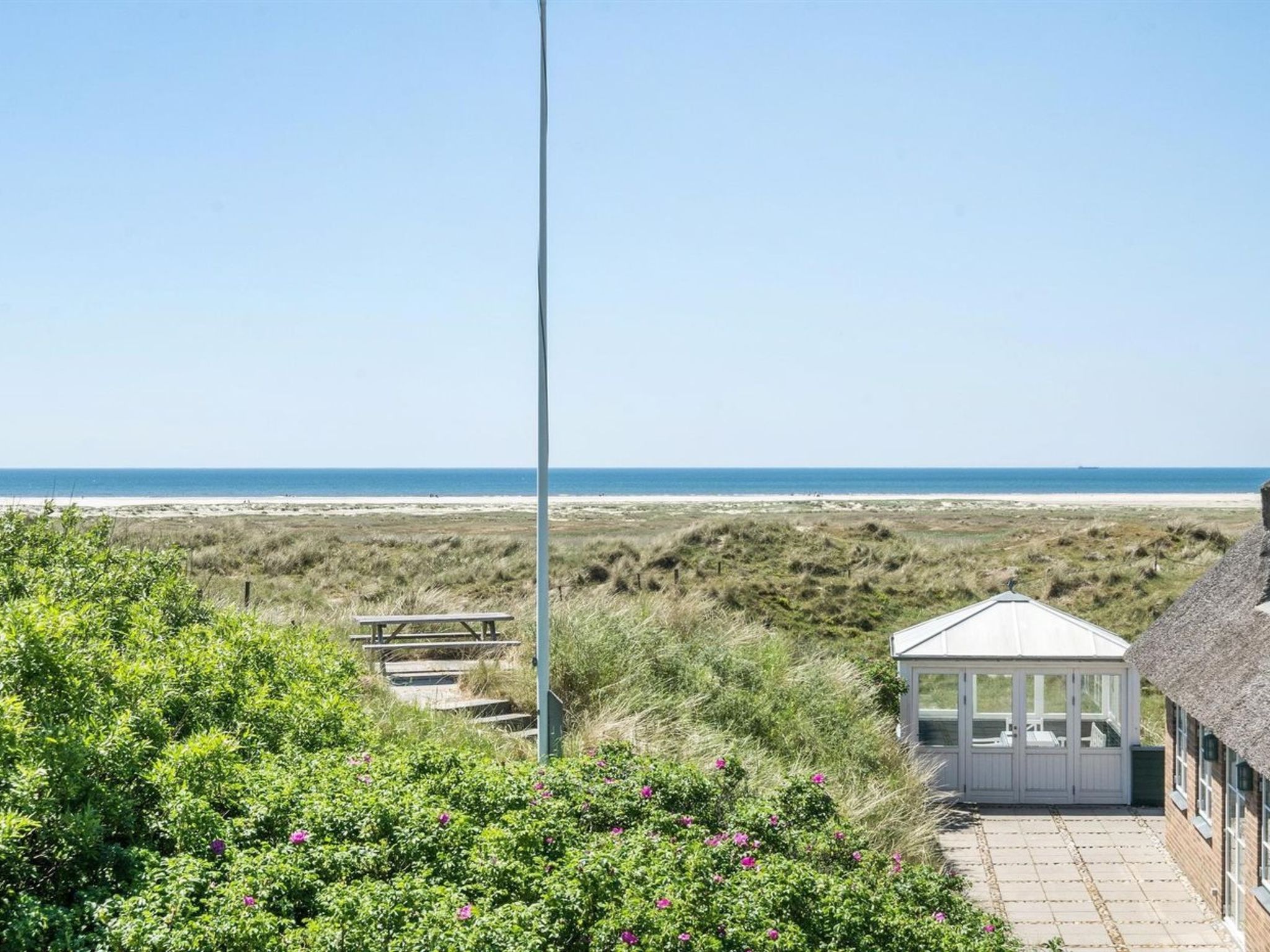 "Fridoline" - 150m from the sea - Buiten