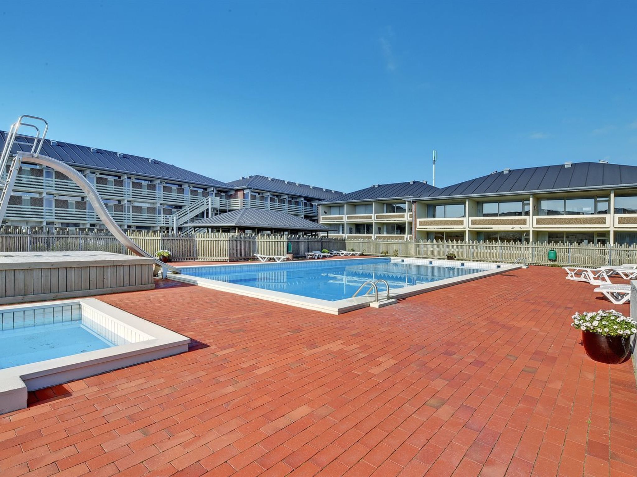 "Britt" - 100m from the sea — Pool Outdoor (2 of 19)