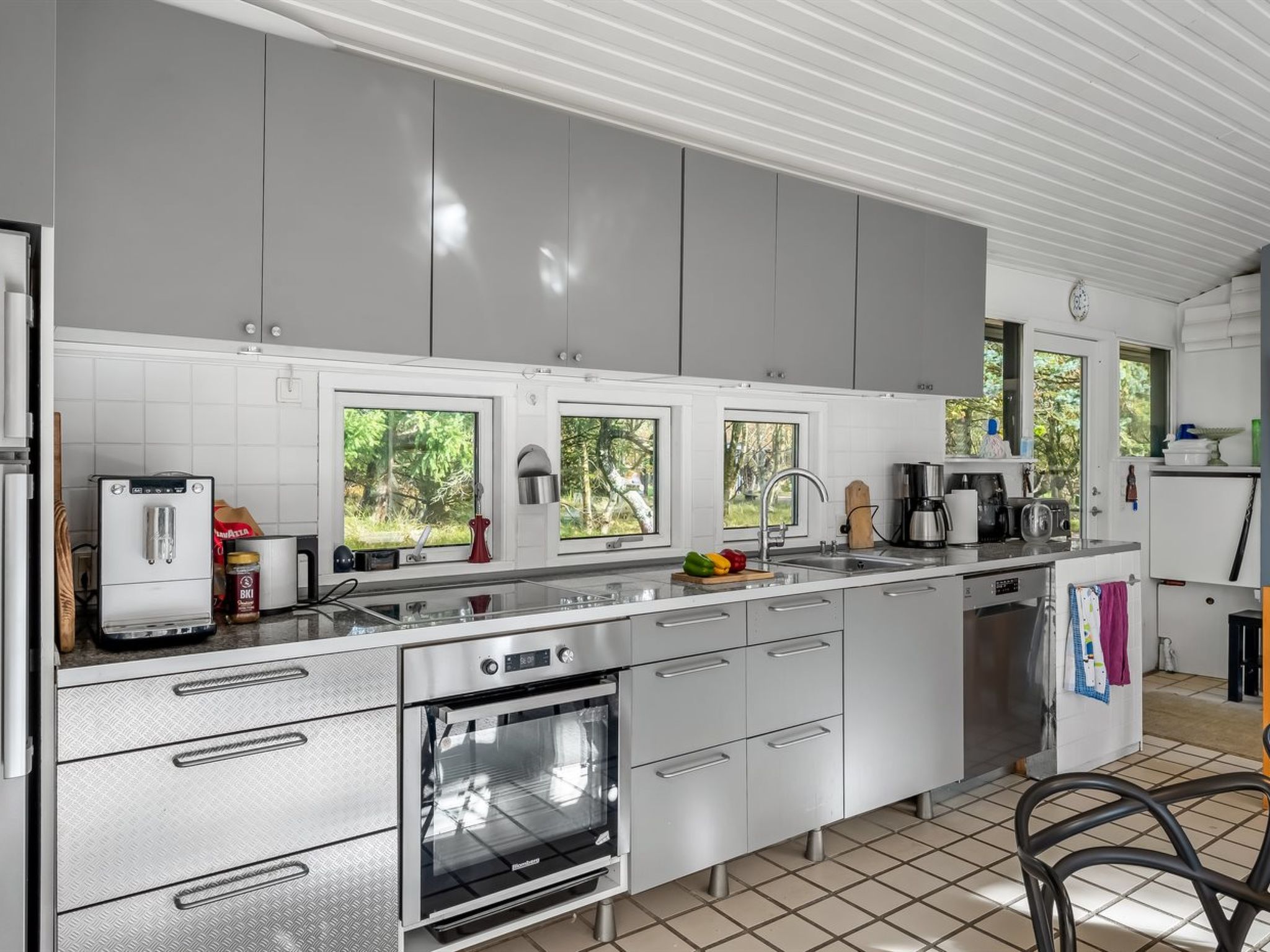 "Linnea" - 1km from the sea-Binnen