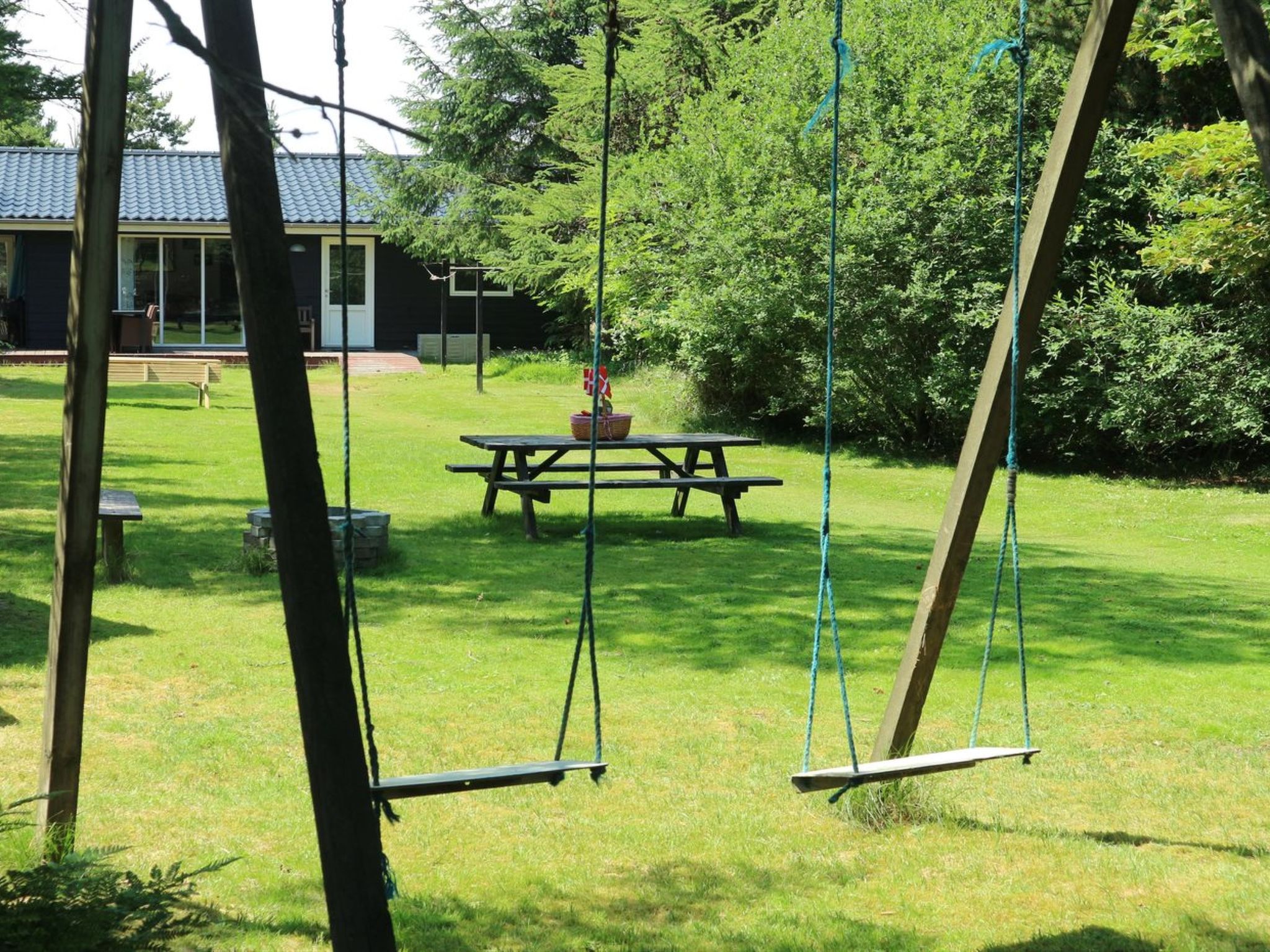 "France" - 1.1km from the sea - Buiten