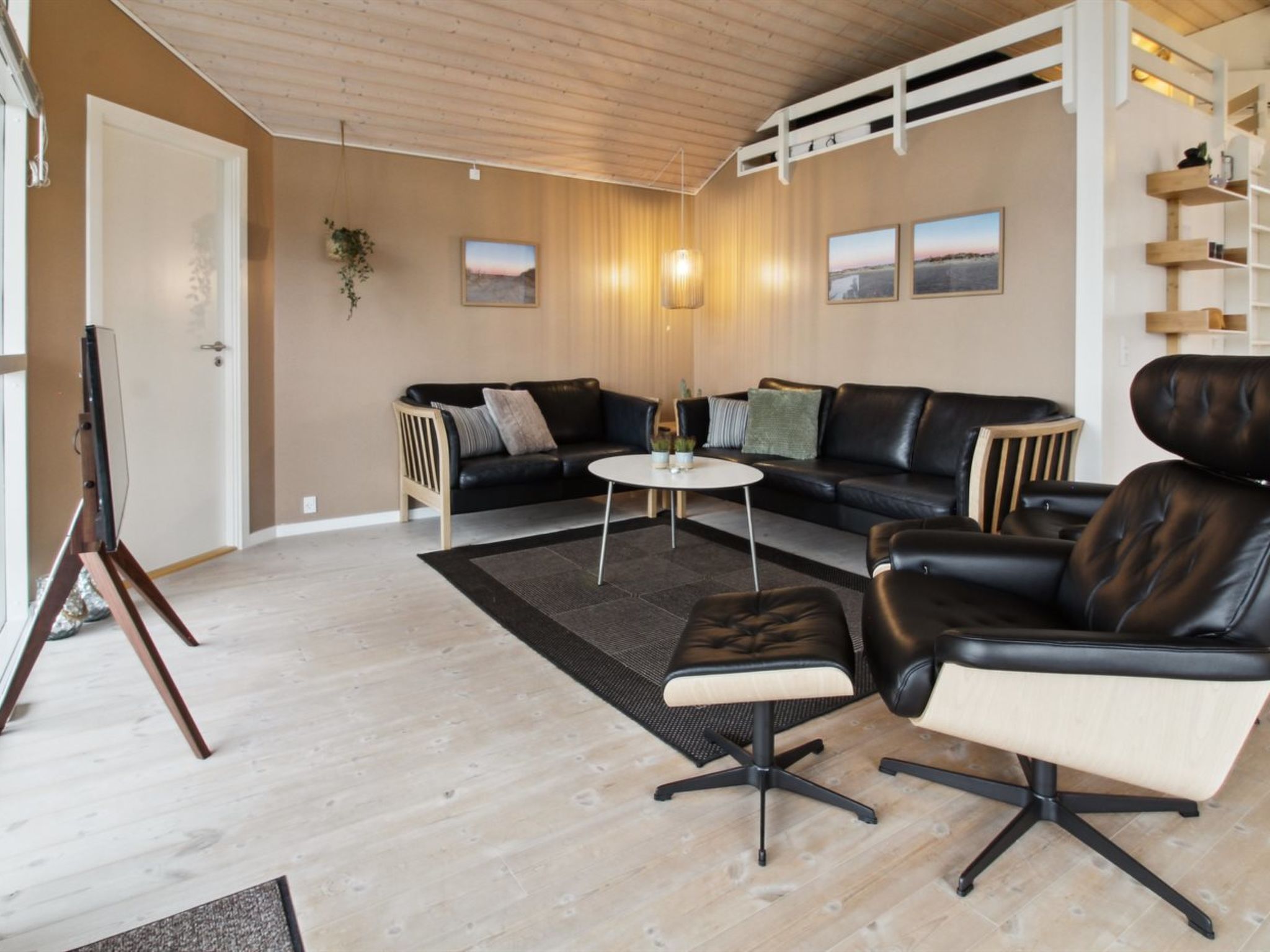 "Tiane" - 800m from the sea - Binnen