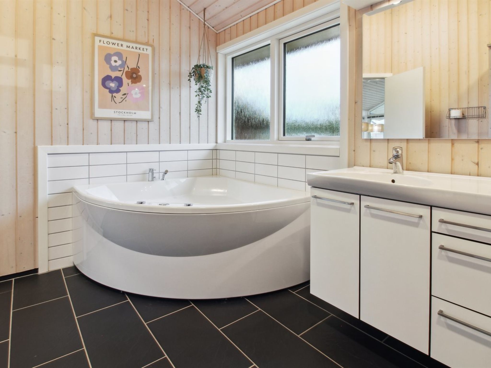 "Tiane" - 800m from the sea - Binnen