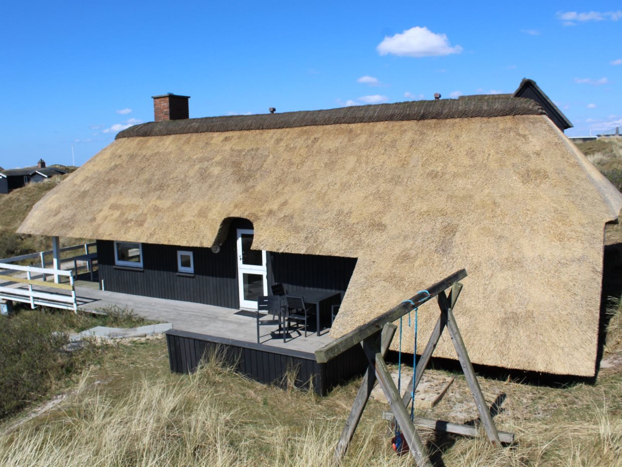 "Telia" - 250m from the sea - Buiten