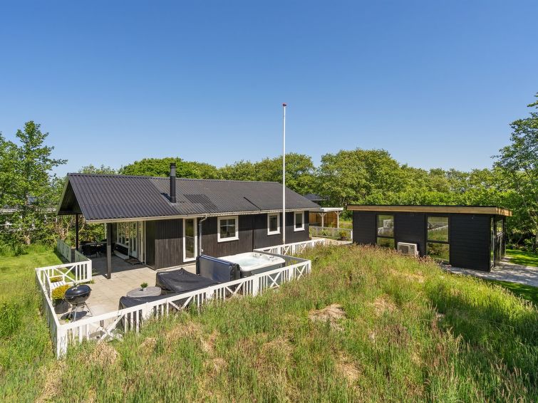 Vakantiehuis op Fanø met open haard en whirlpool in Fanø