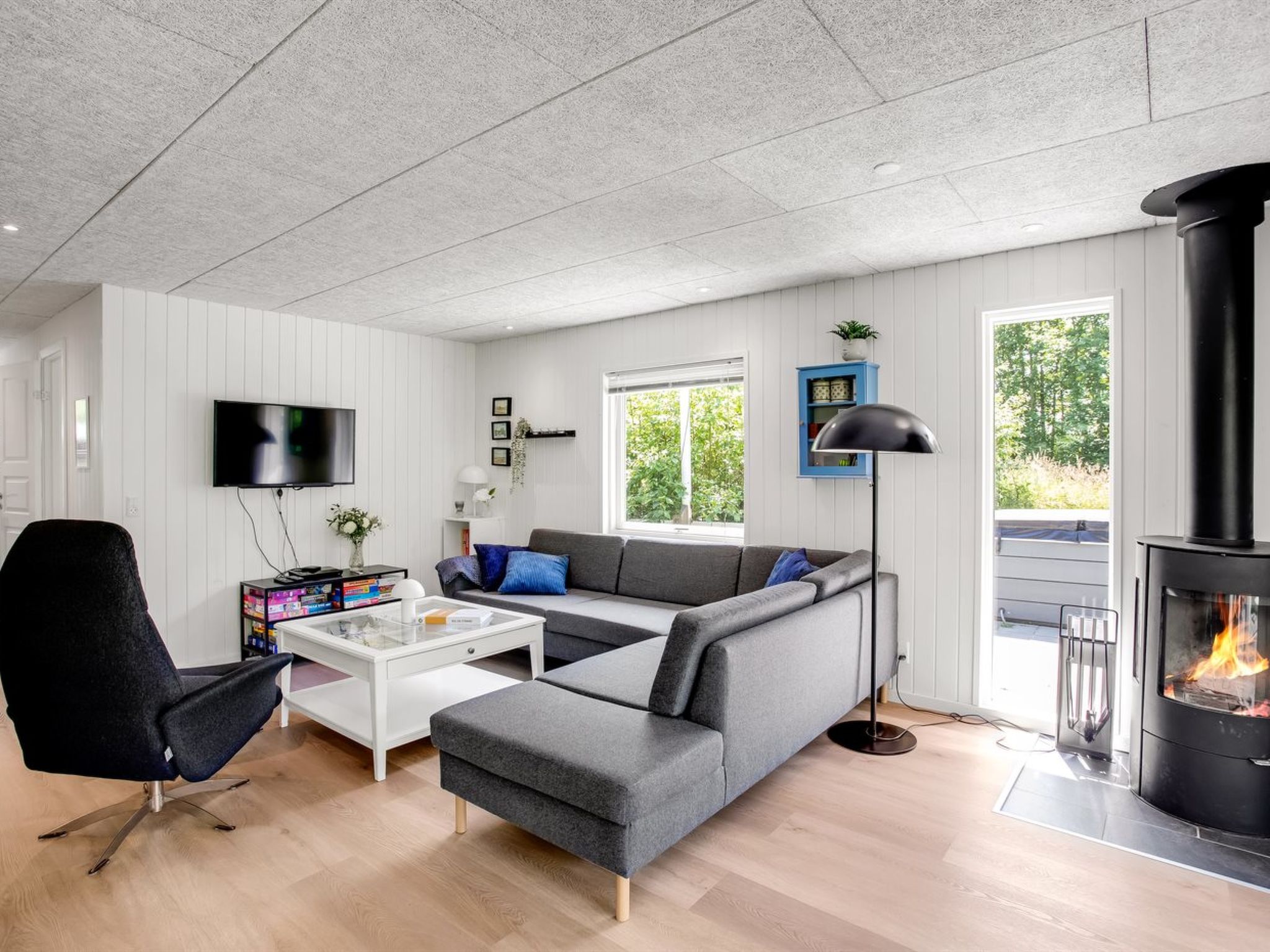 "Maik" - 1.5km from the sea - Binnen