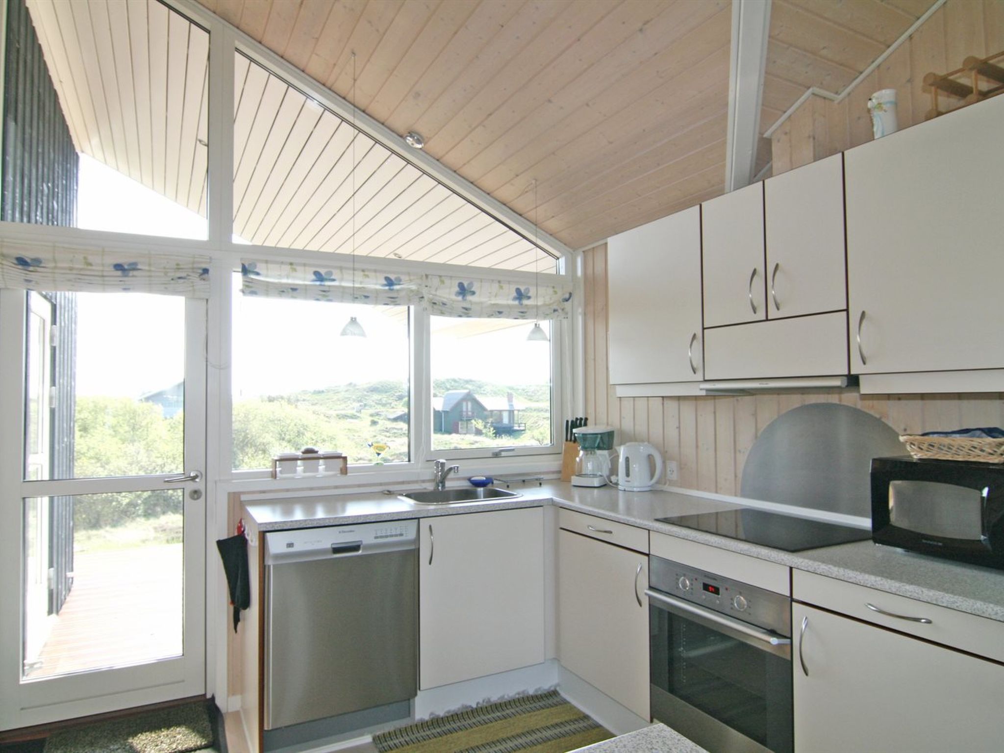 "Fransiske" - 800m from the sea - Binnen