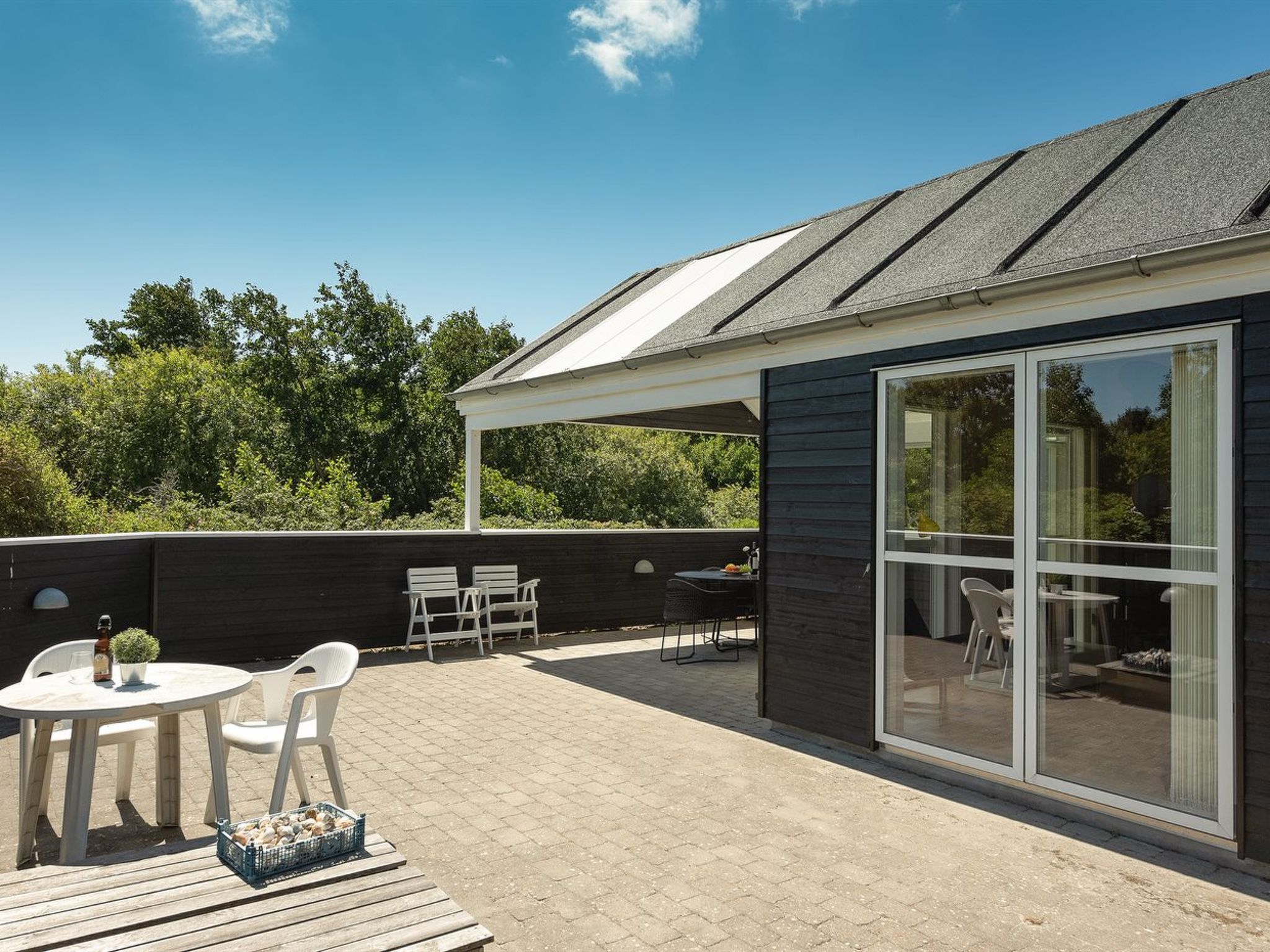 "Erich" - 1.8km from the sea — Terrace (2 of 30)