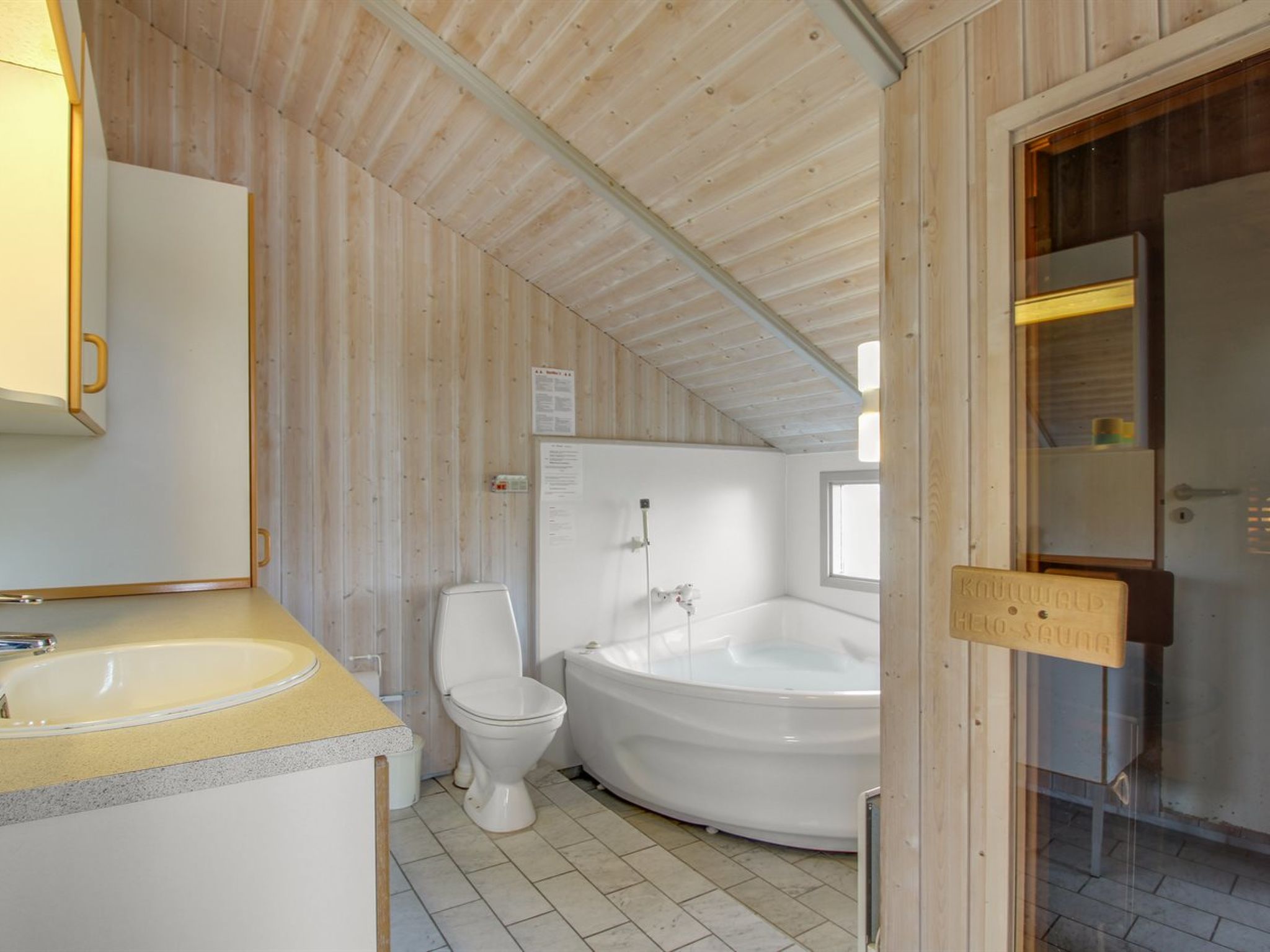 "Stian" - 200m from the sea - Dedans