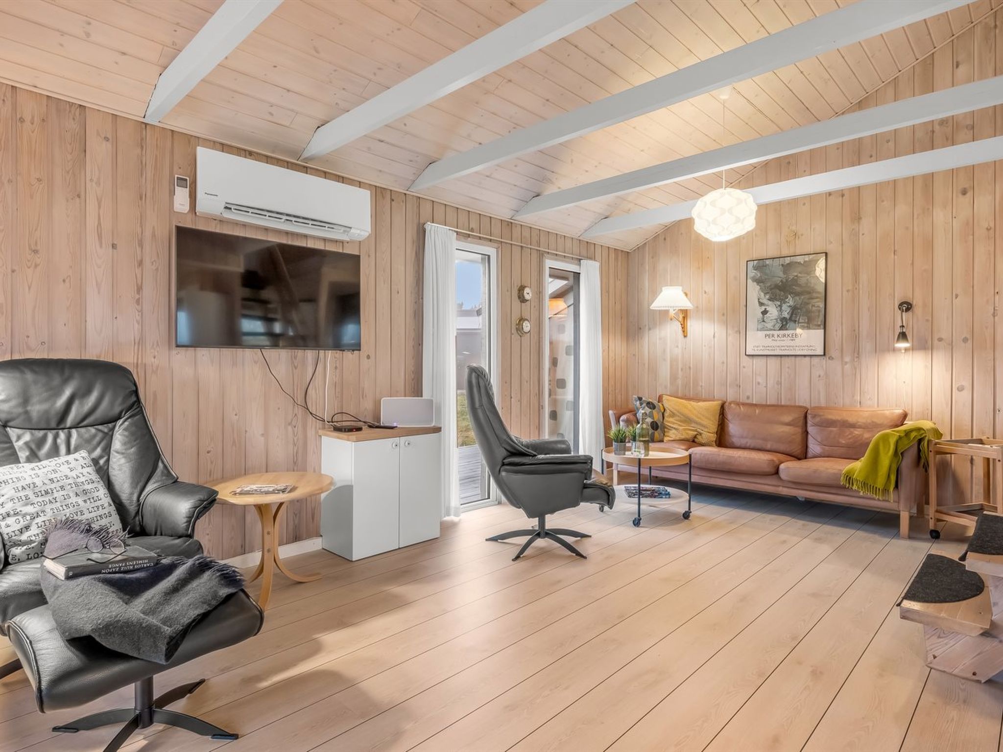 "Casandra" - 600m from the sea - Binnen