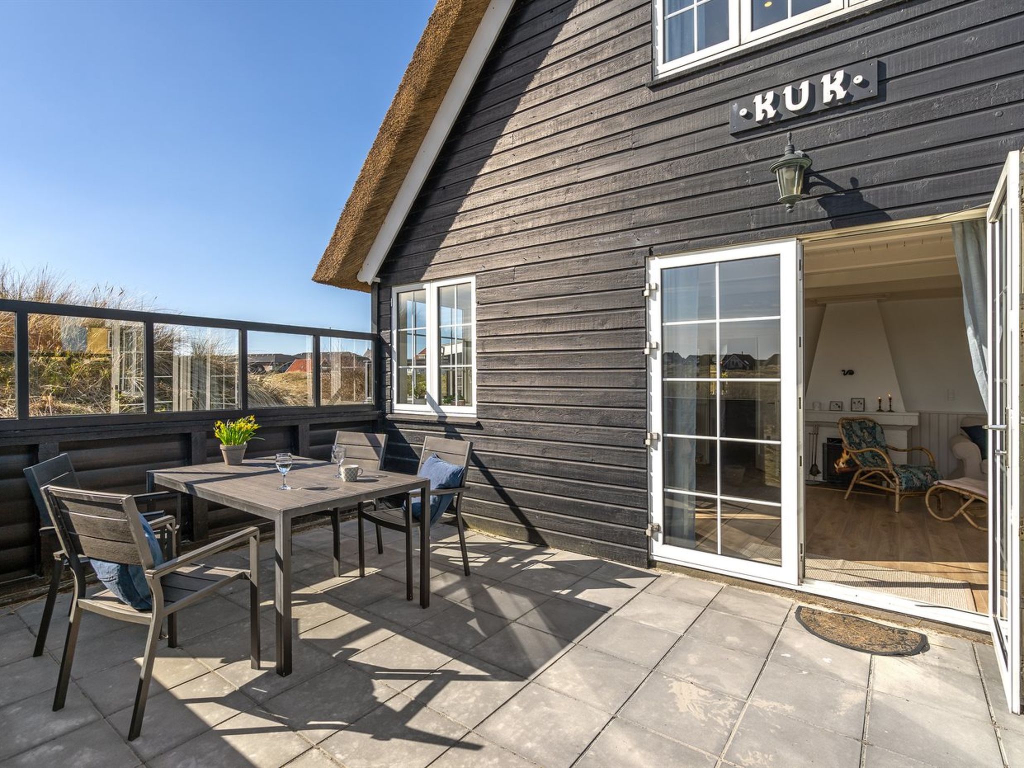 "Sten" - 100m from the sea-Buiten