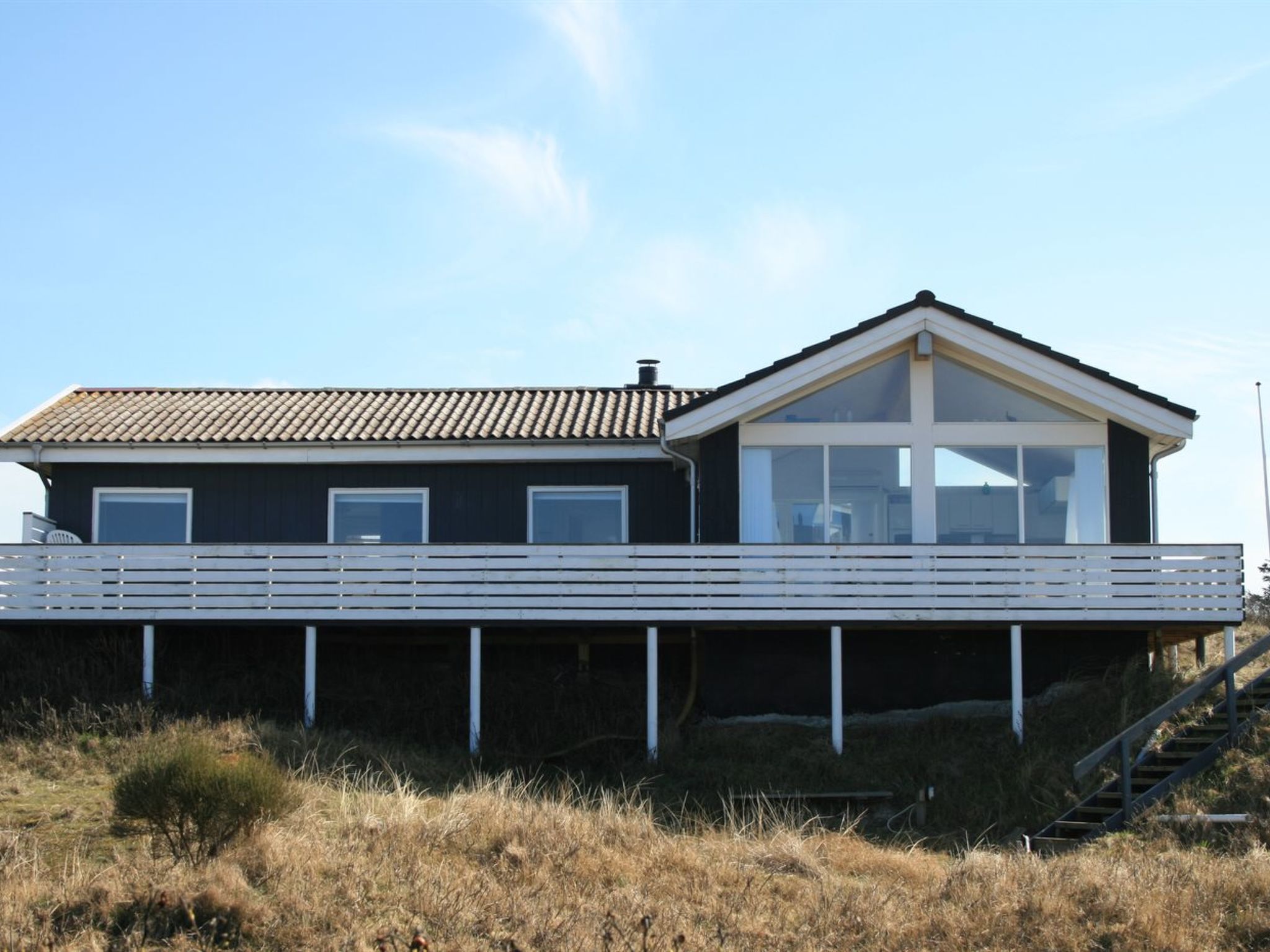 "Ute" - 200m from the sea