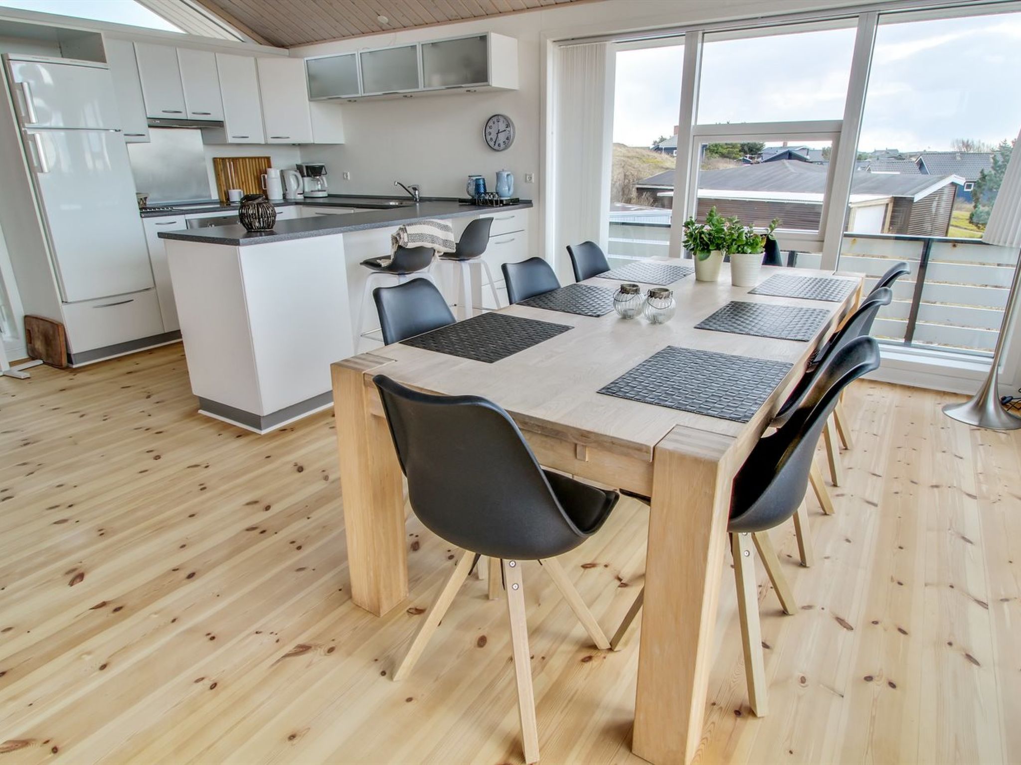 "Ute" - 200m from the sea-Binnen