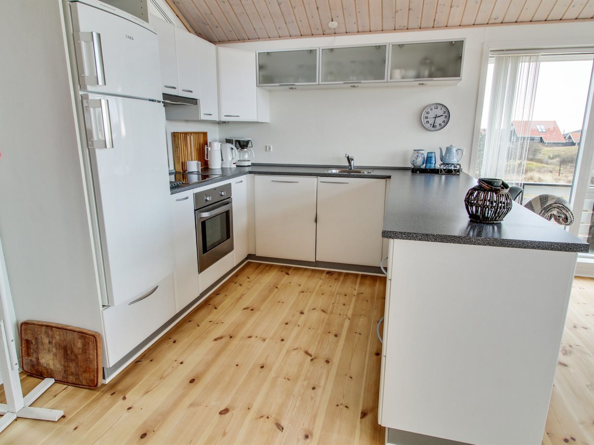 "Ute" - 200m from the sea-Binnen