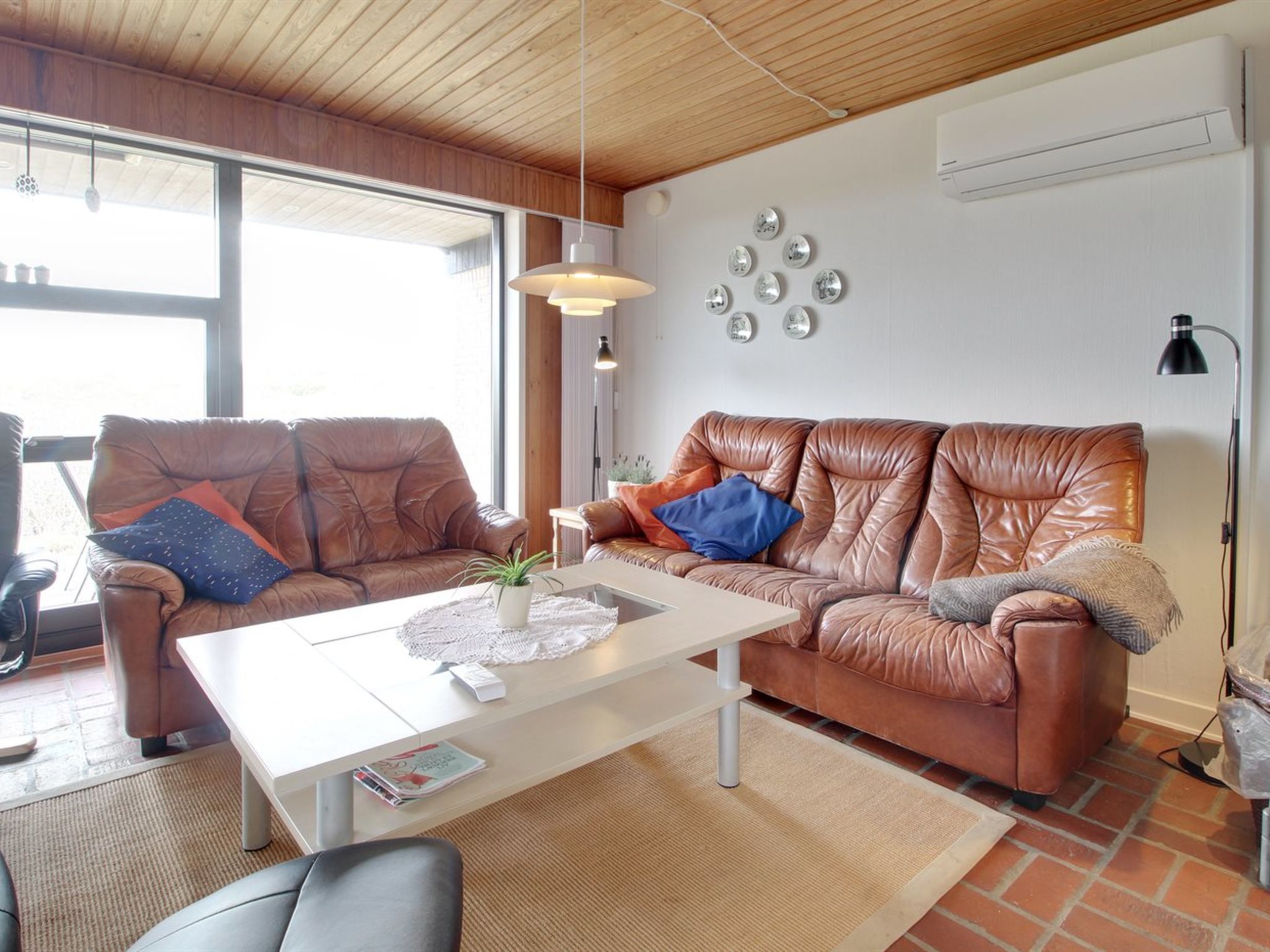"Sophine" - 50m from the sea - Binnen