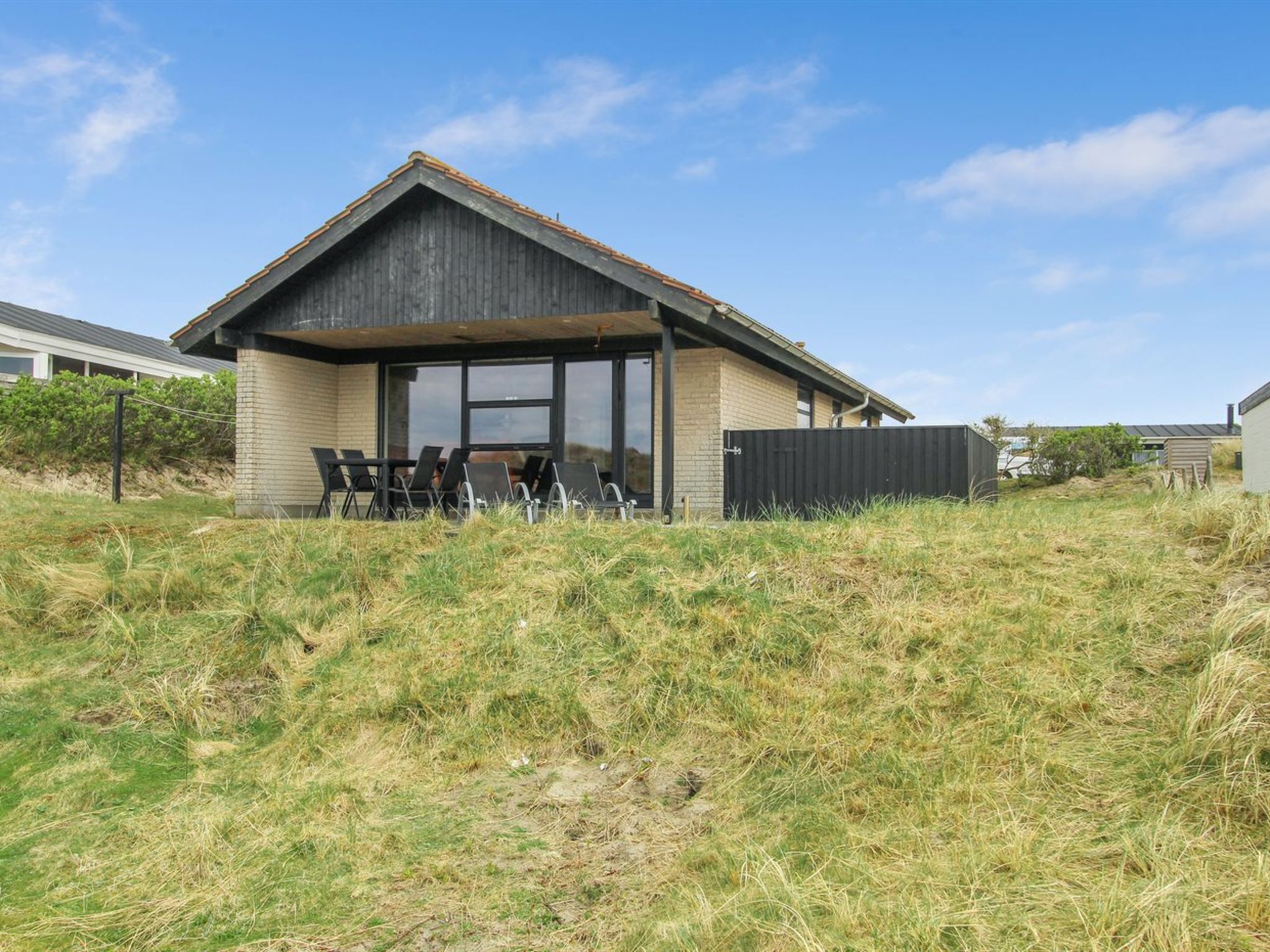 "Sophine" - 50m from the sea - Buiten