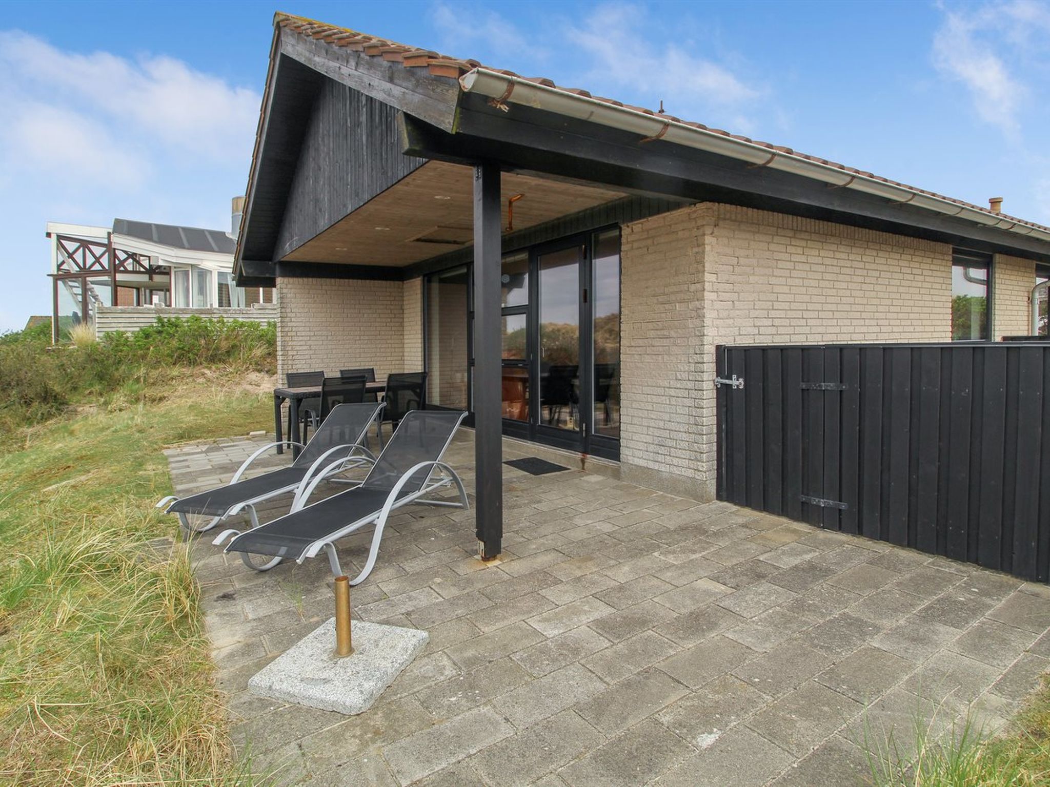 "Sophine" - 50m from the sea - Buiten