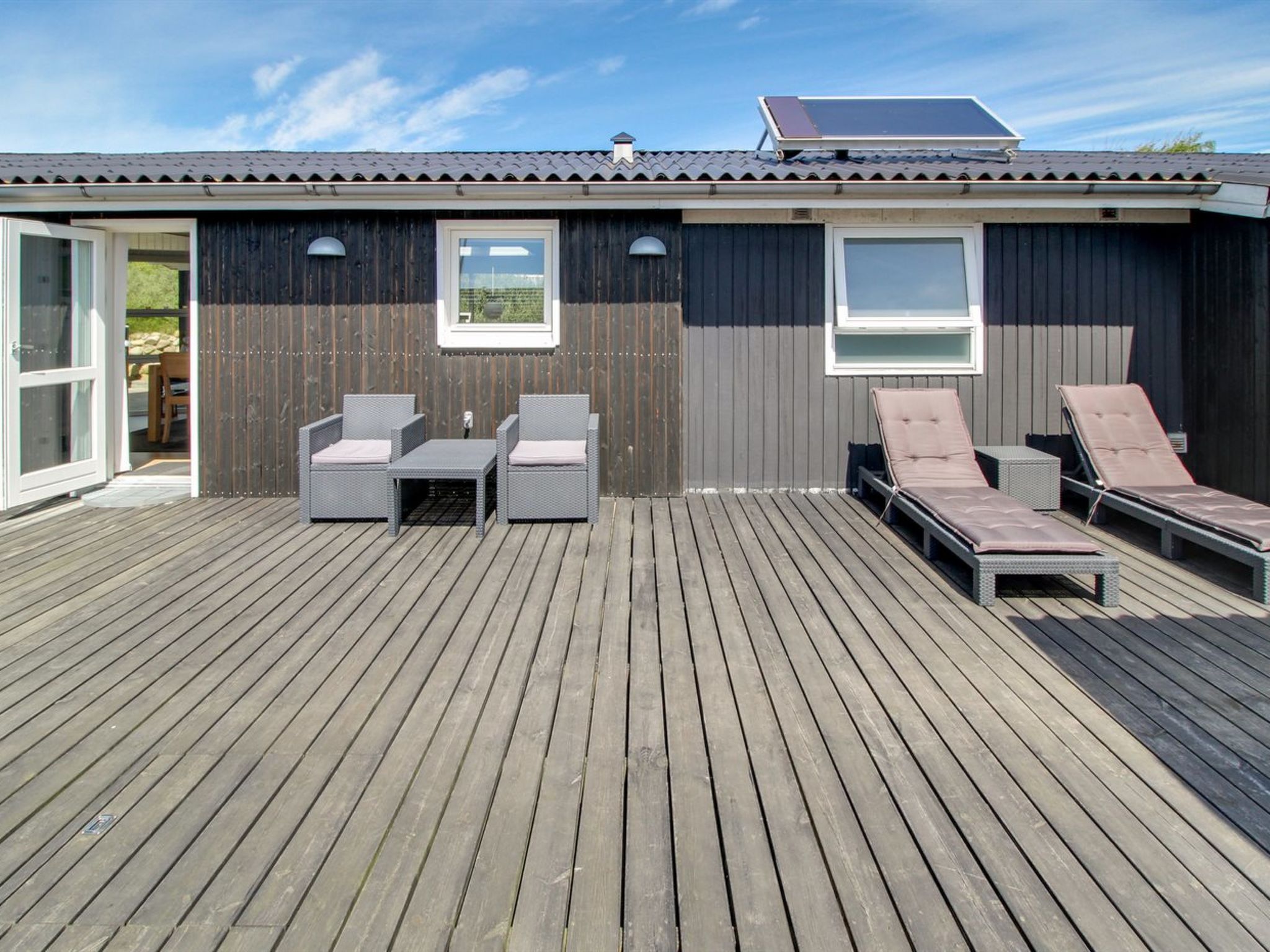 "Aatos" - 500m from the sea - Buiten