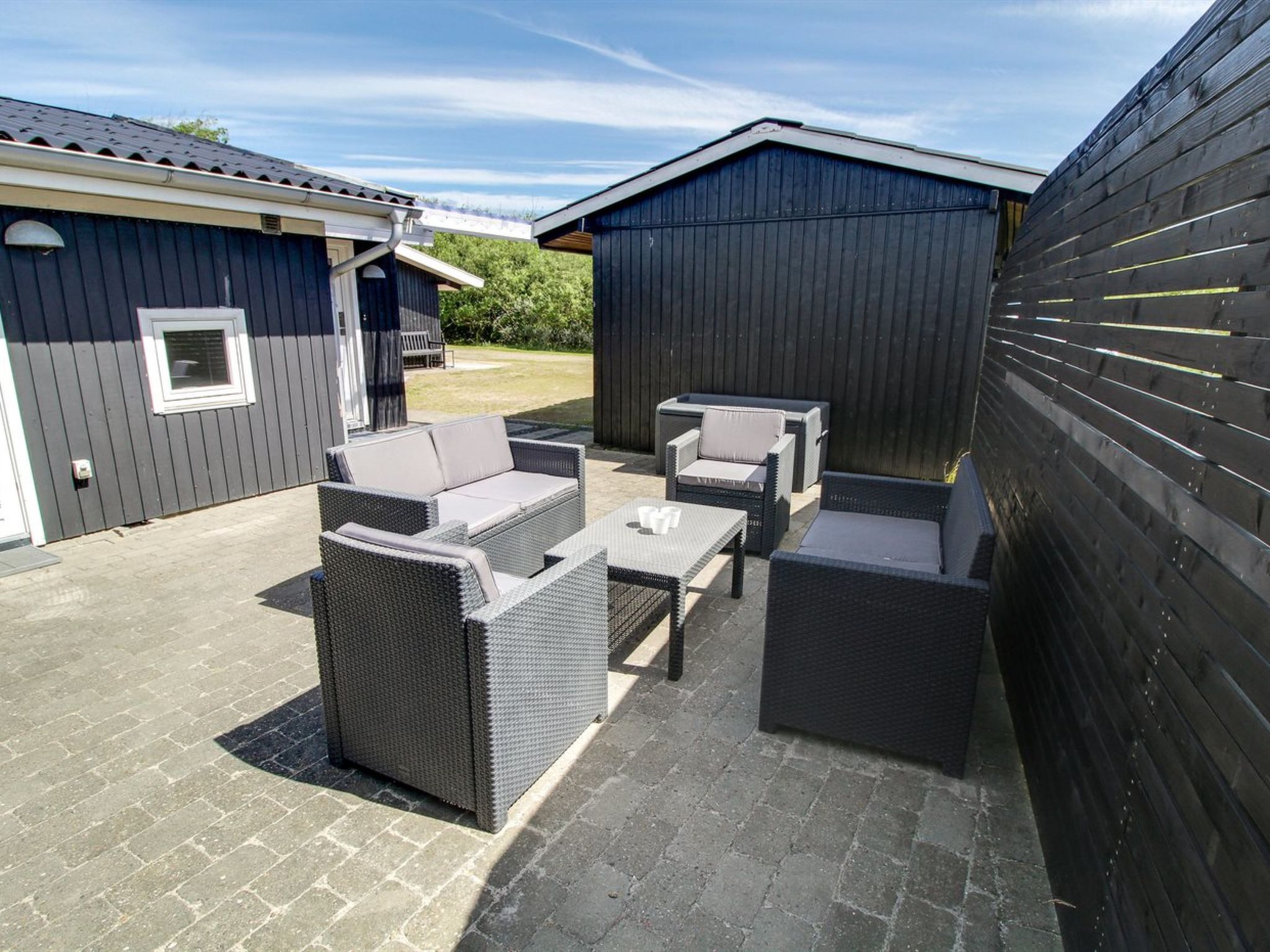 "Aatos" - 500m from the sea - Buiten