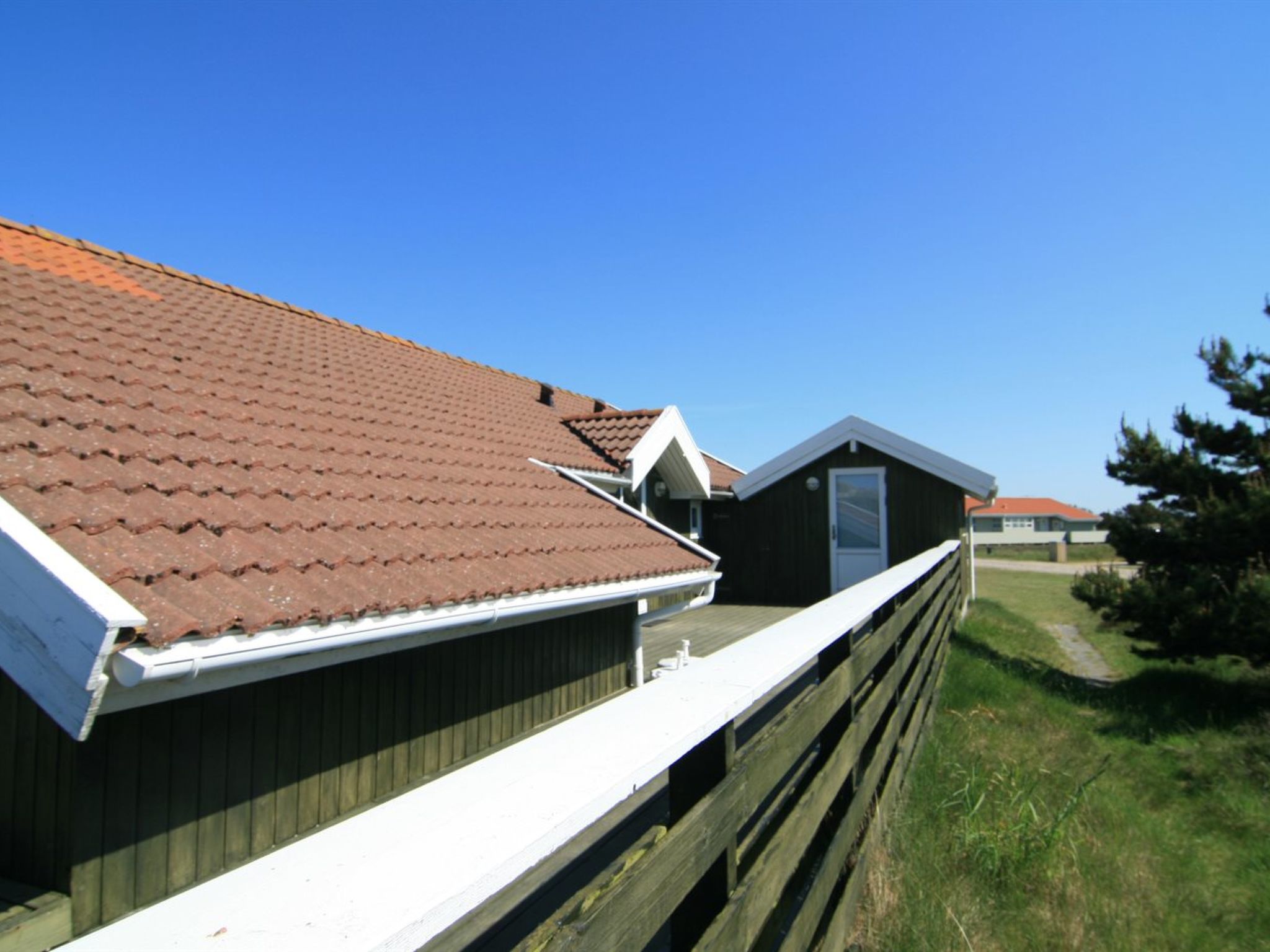 "Lilja" - 1.5km from the sea - Outside