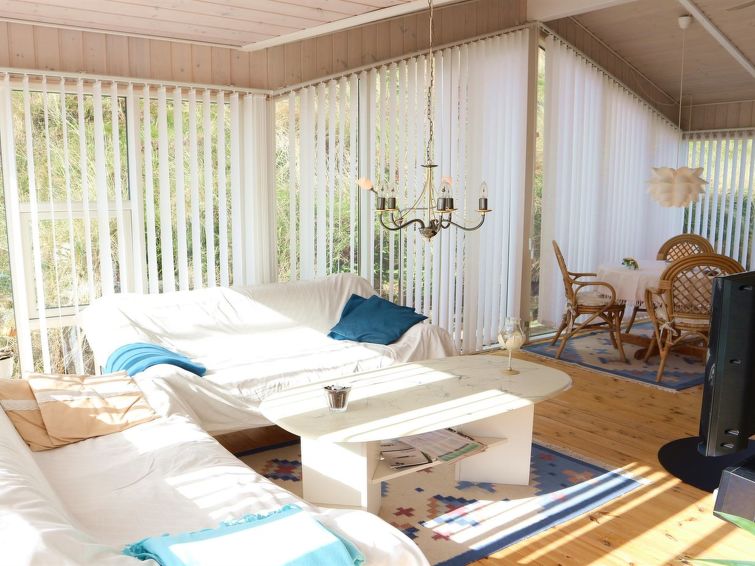 Search and Stay destination Fanø, Denmark from . "Francine" - 700m from the sea in Western Jutland