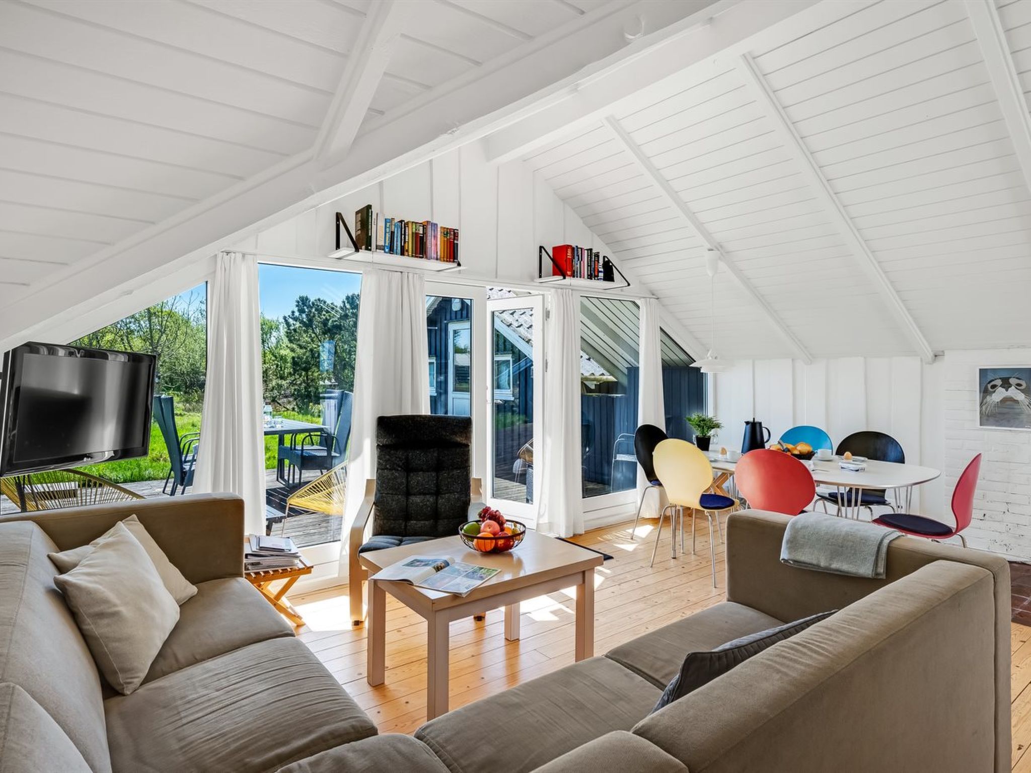 "Maxie" - 1.2km from the sea - Binnen