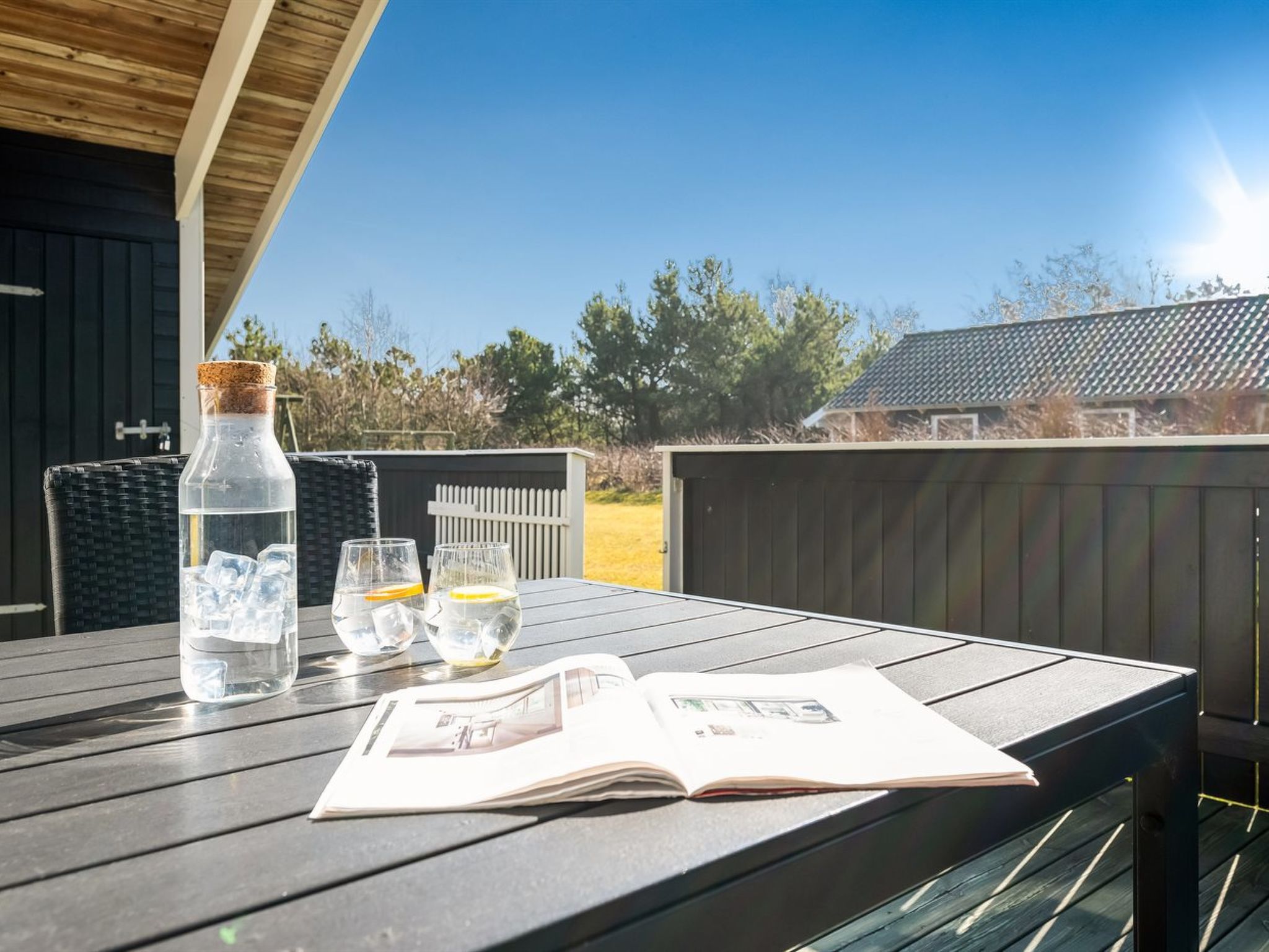 "Germaine" - 1.2km from the sea — Terrace (2 of 25)