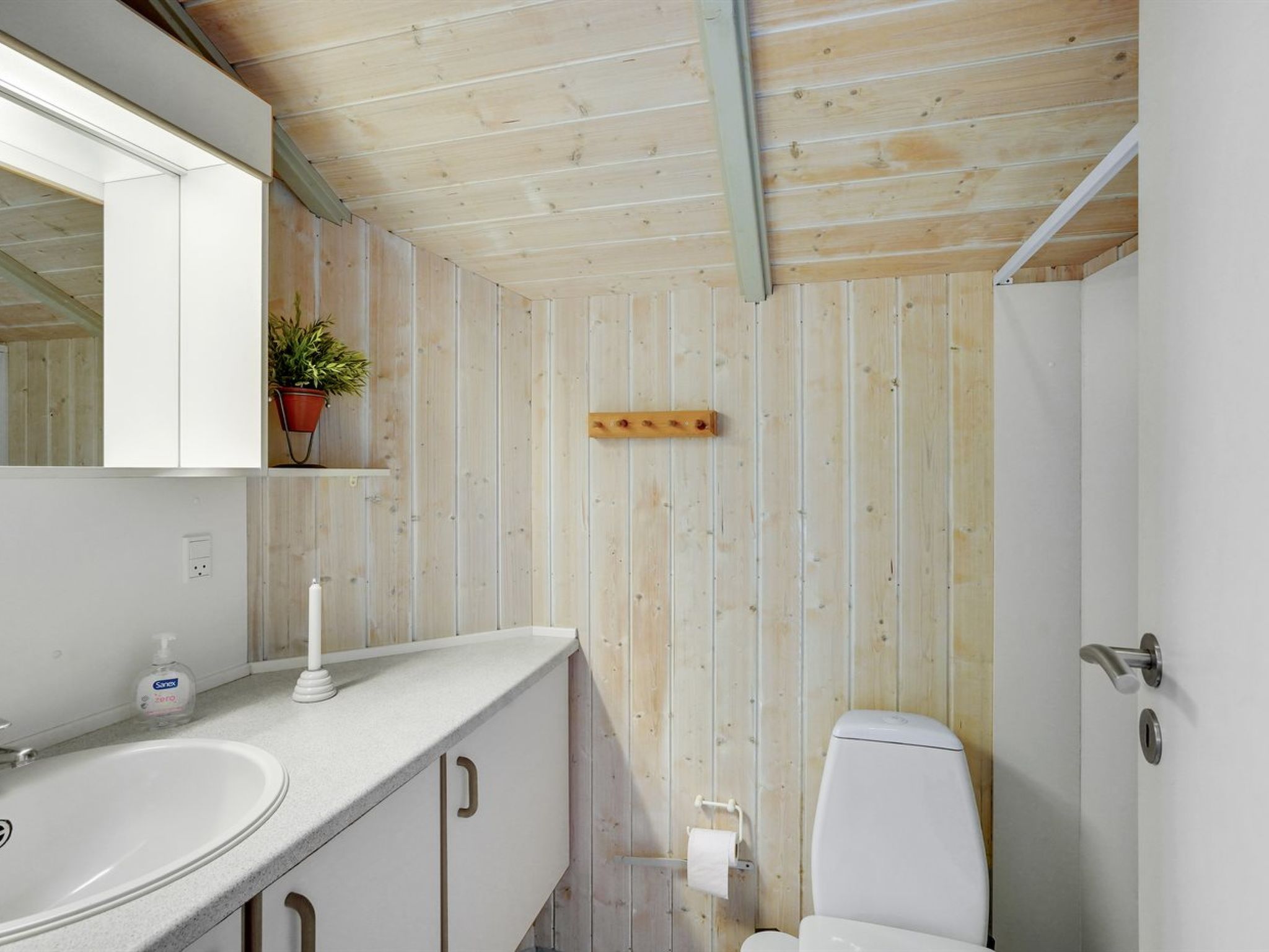 "Emund" - 900m from the sea-Binnen