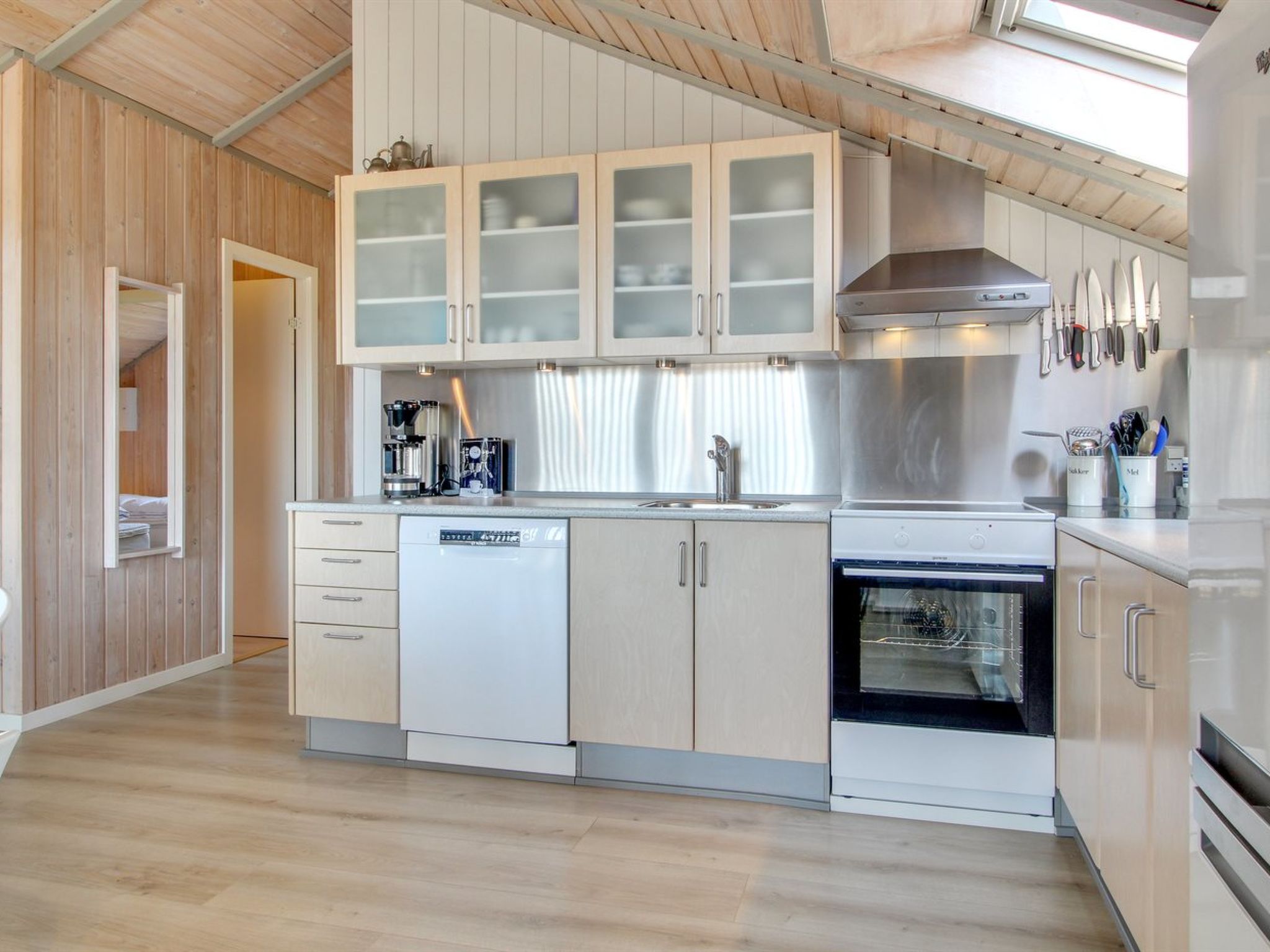 "Aska" - 400m from the sea - Binnen