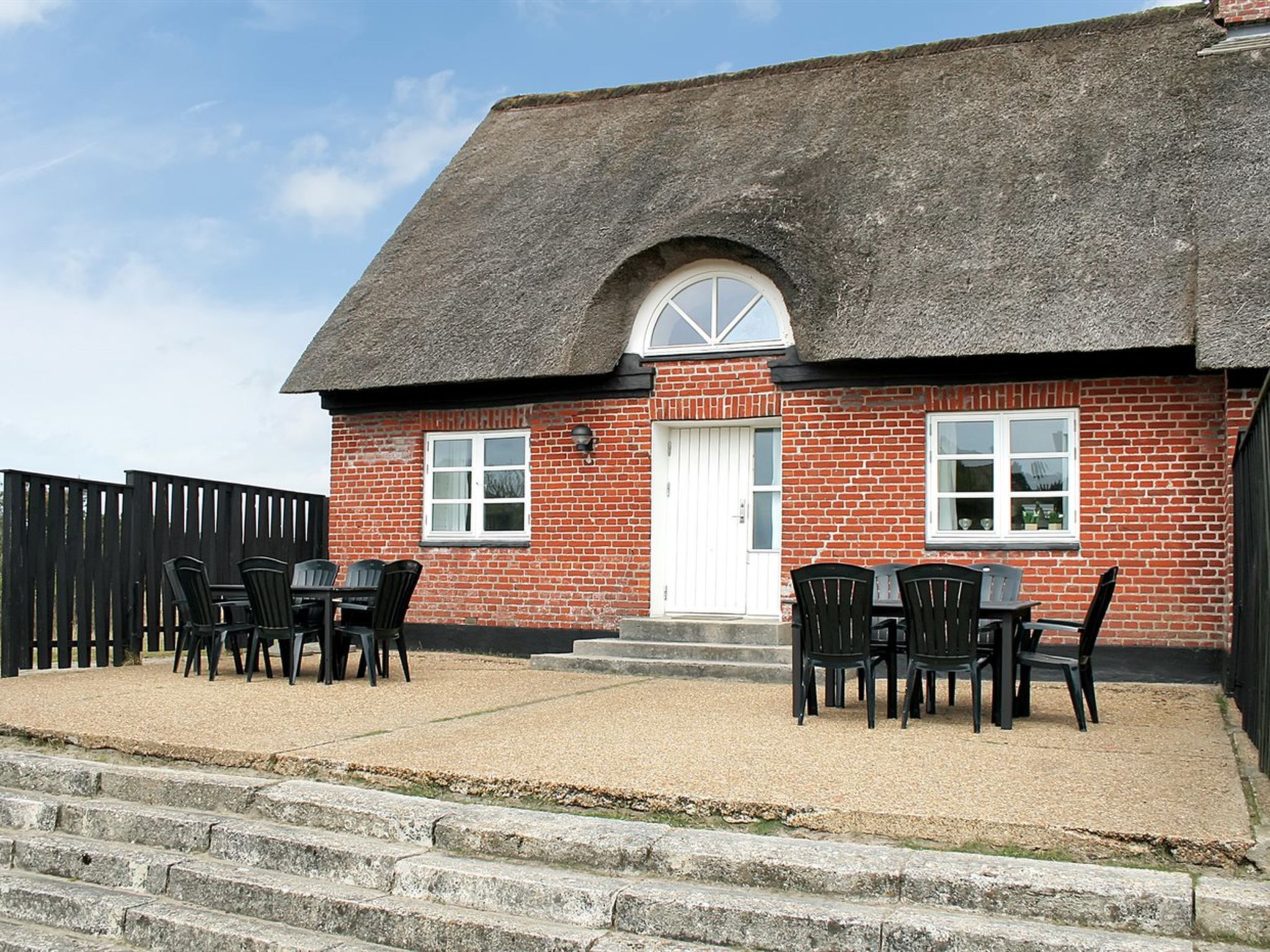 "Labarnas" - 800m from the sea-Buiten