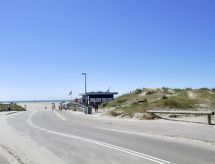 "Milly" - 100m from the sea