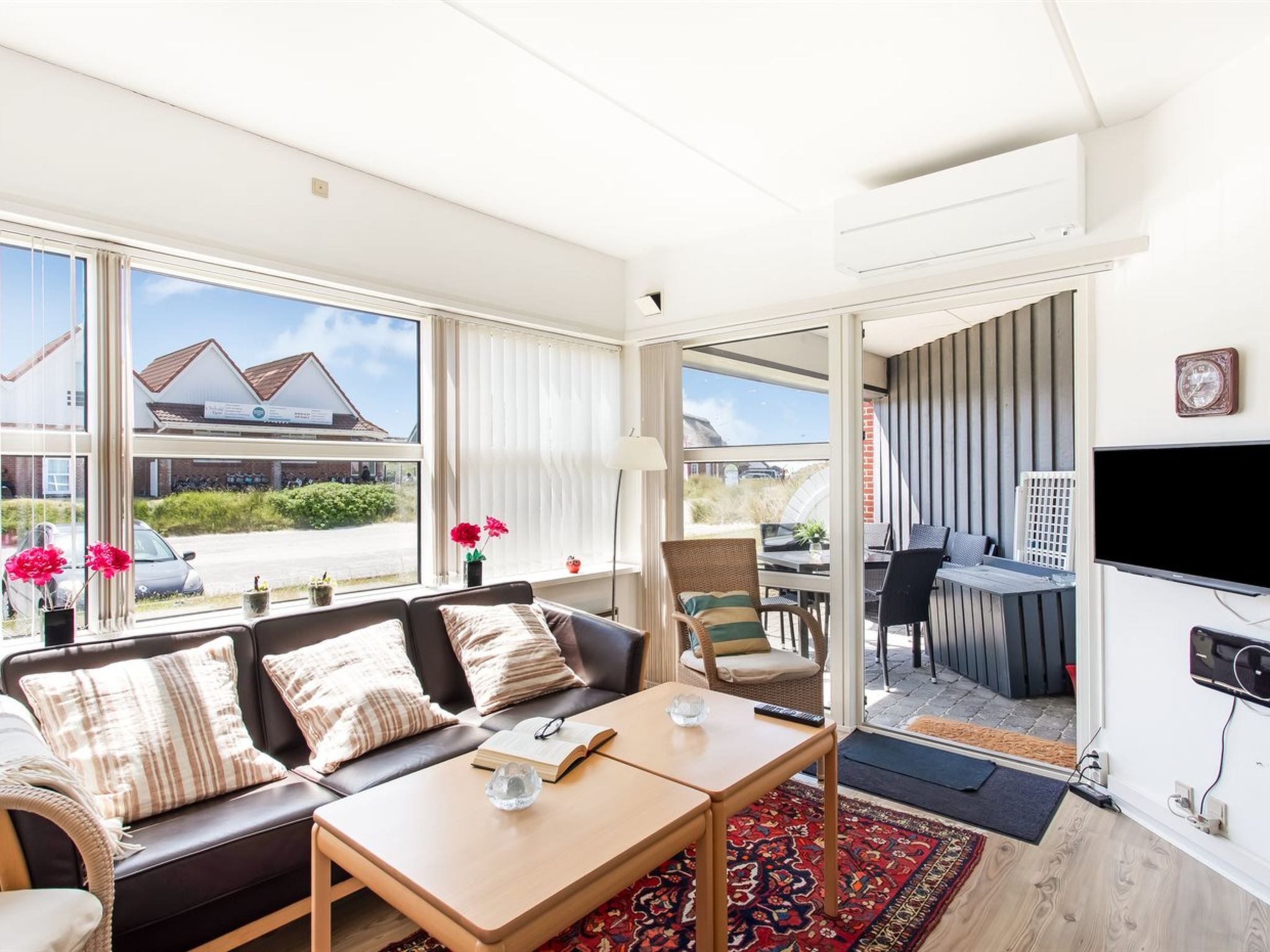 "Milly" - 100m from the sea