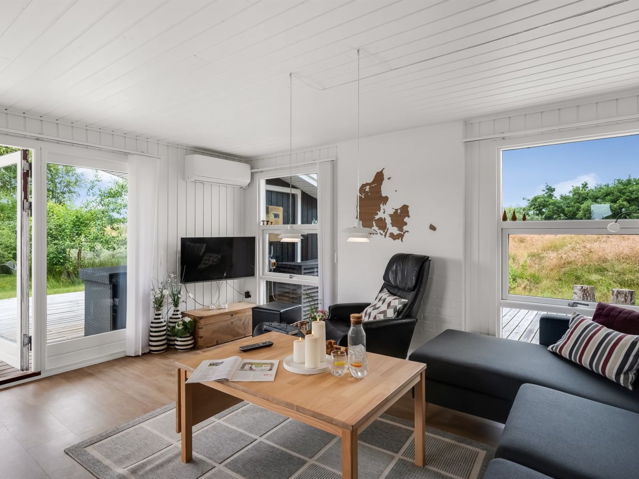 "Bentine" - 400m from the sea - Binnen