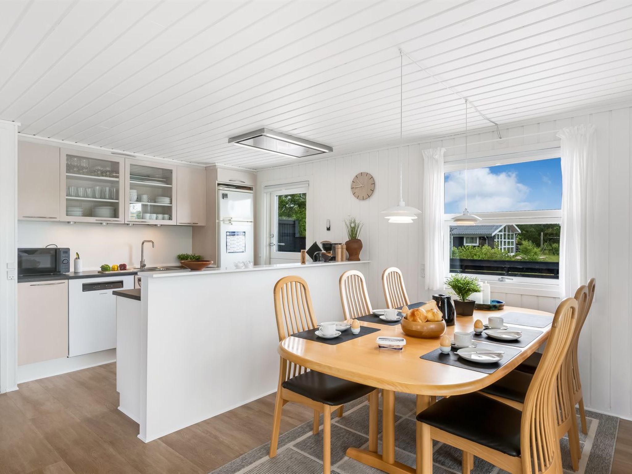 "Bentine" - 400m from the sea - Binnen
