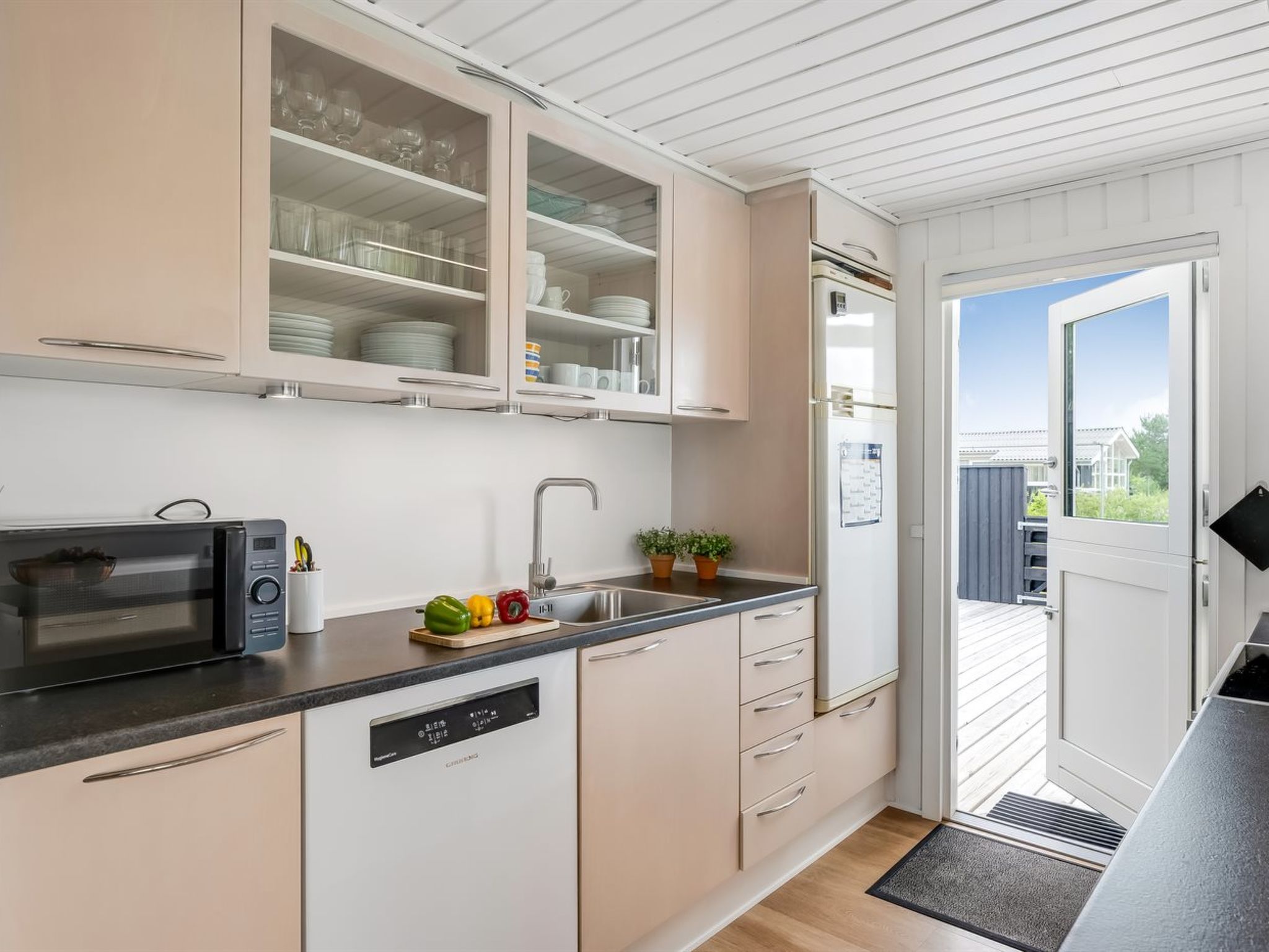 "Bentine" - 400m from the sea - Binnen