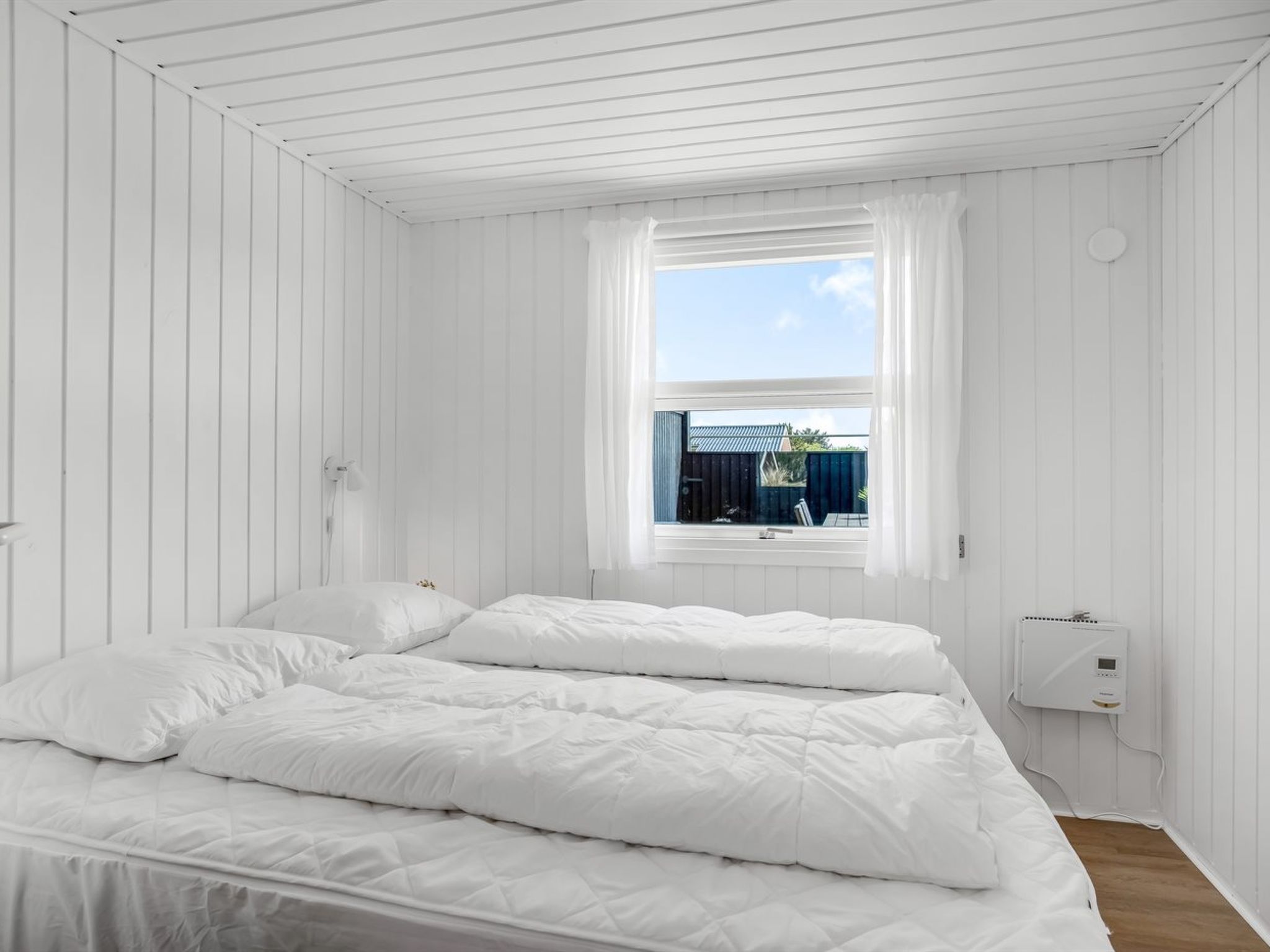 "Bentine" - 400m from the sea-Binnen