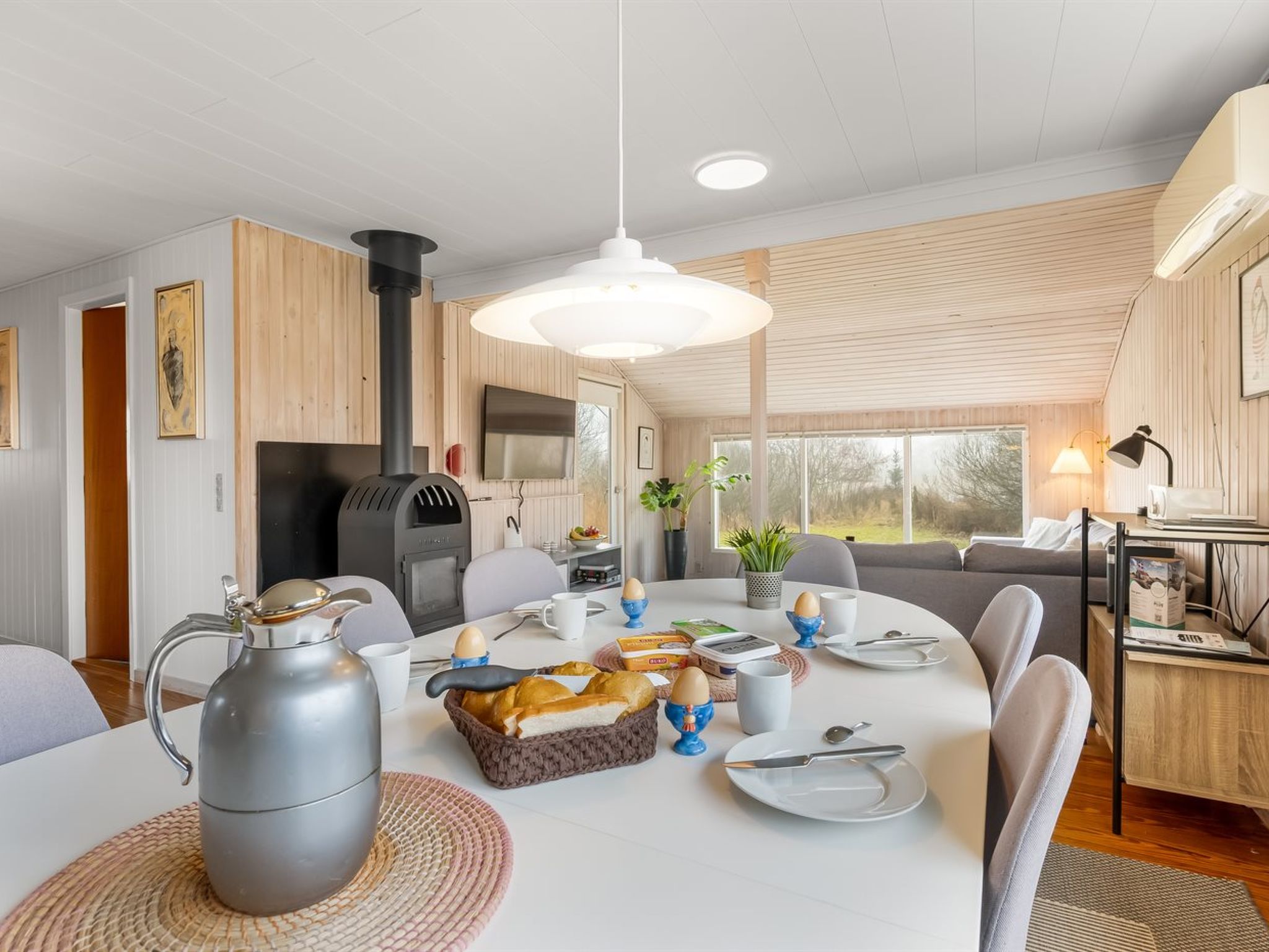 "Eloise" - 400m from the sea - Drinnen
