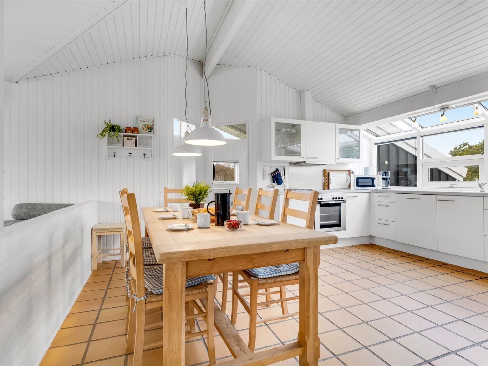 "Josef" - 950m from the sea - Binnen