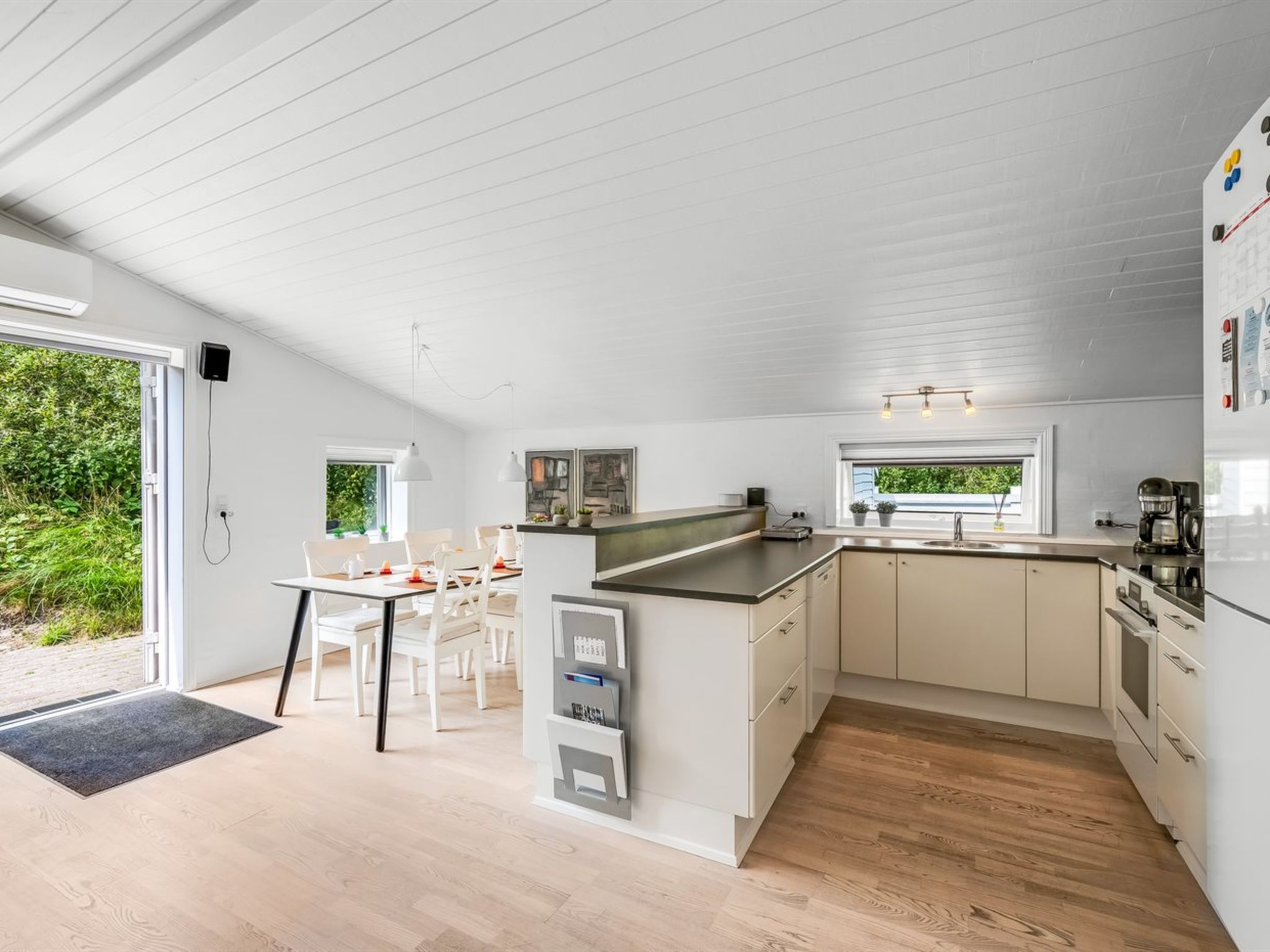 "Danica" - 500m from the sea - Drinnen