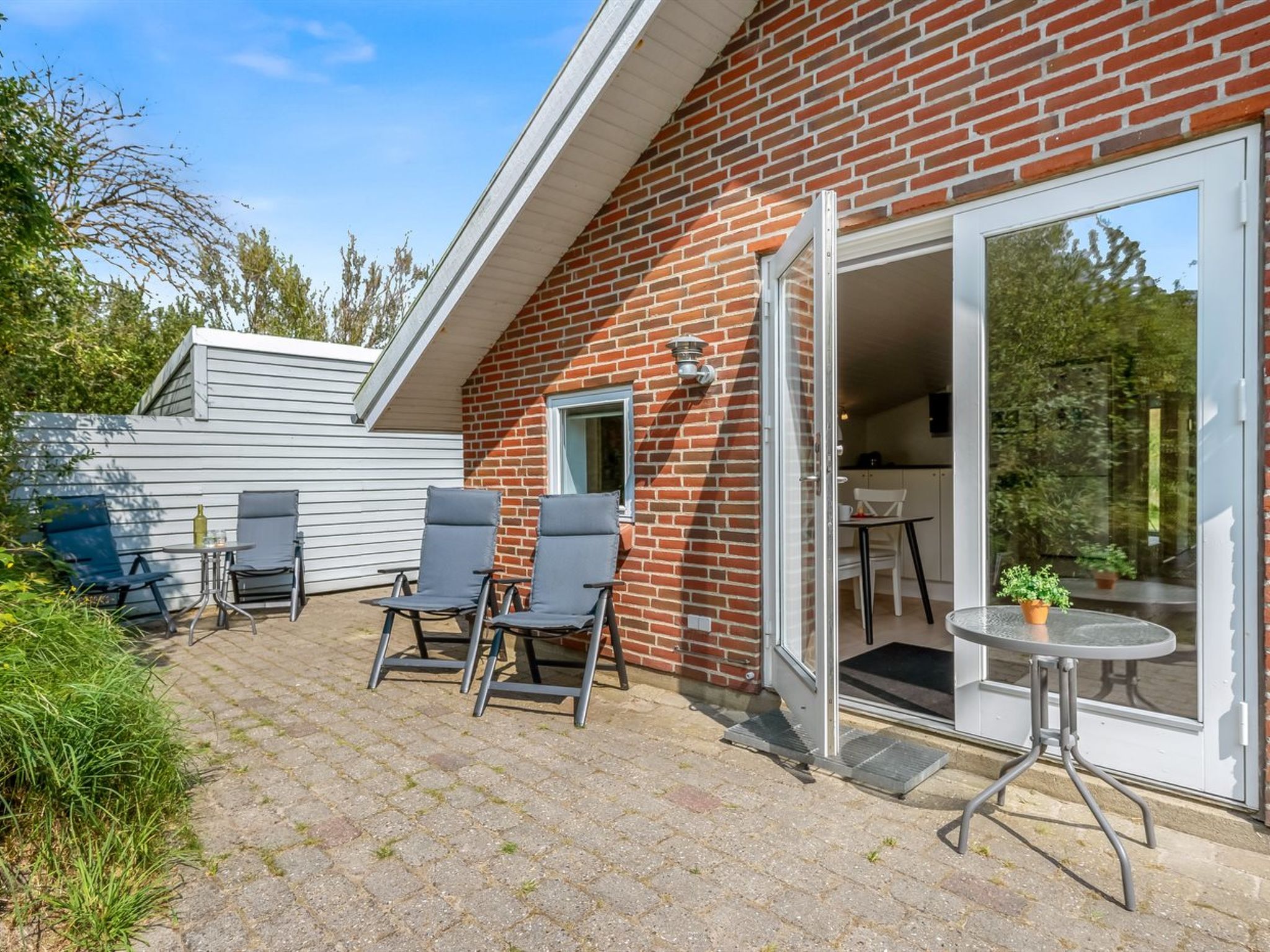 "Danica" - 500m from the sea - Draußen