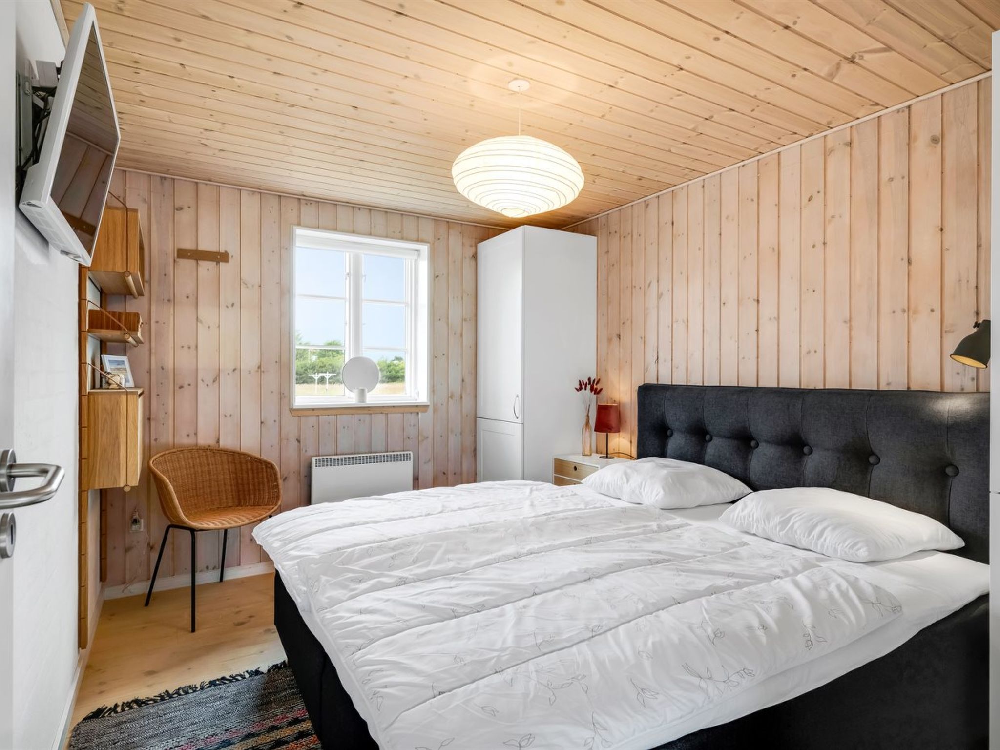 "Helmi" - 1.5km from the sea - Binnen