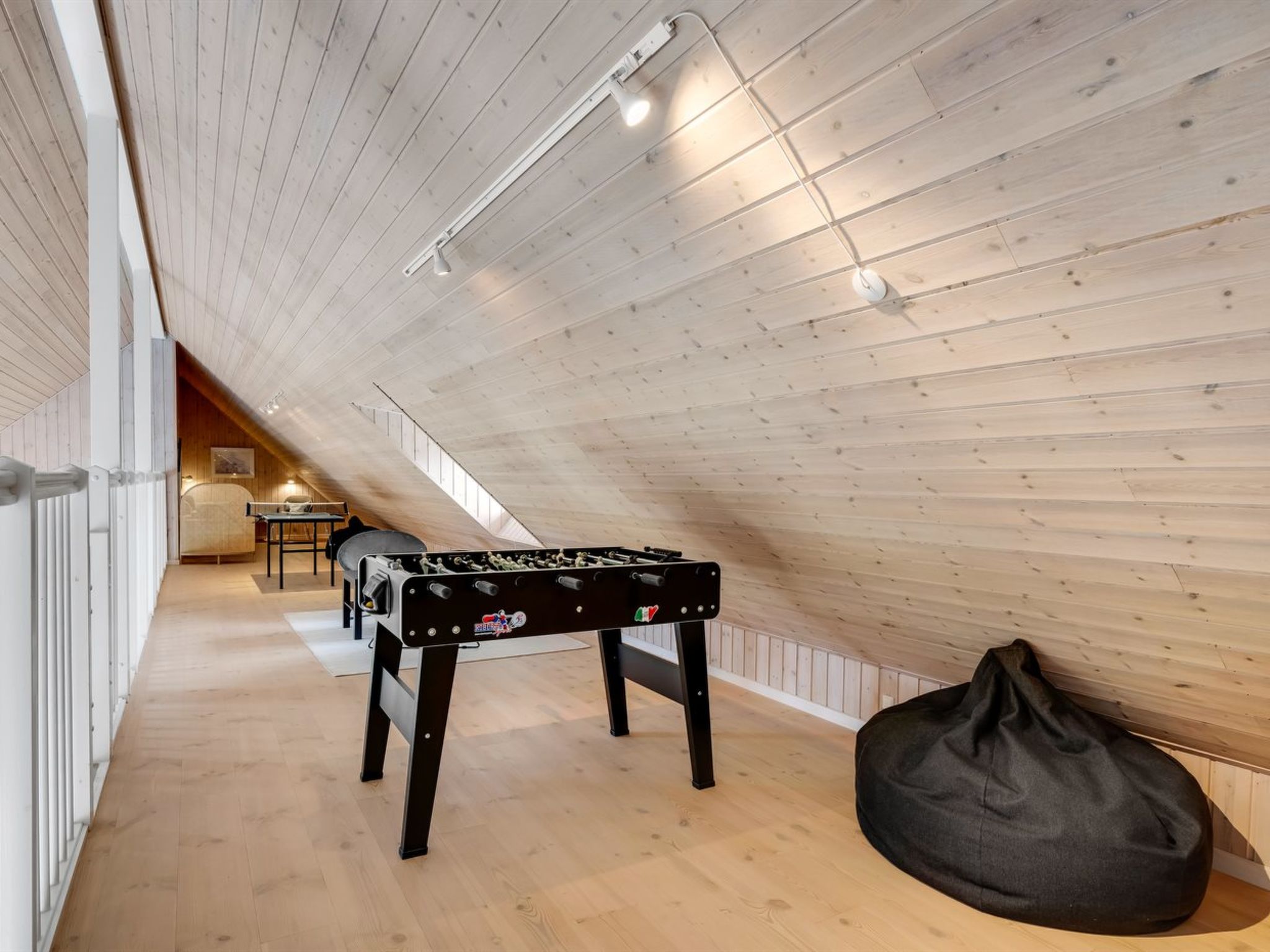 "Helmi" - 1.5km from the sea - Binnen