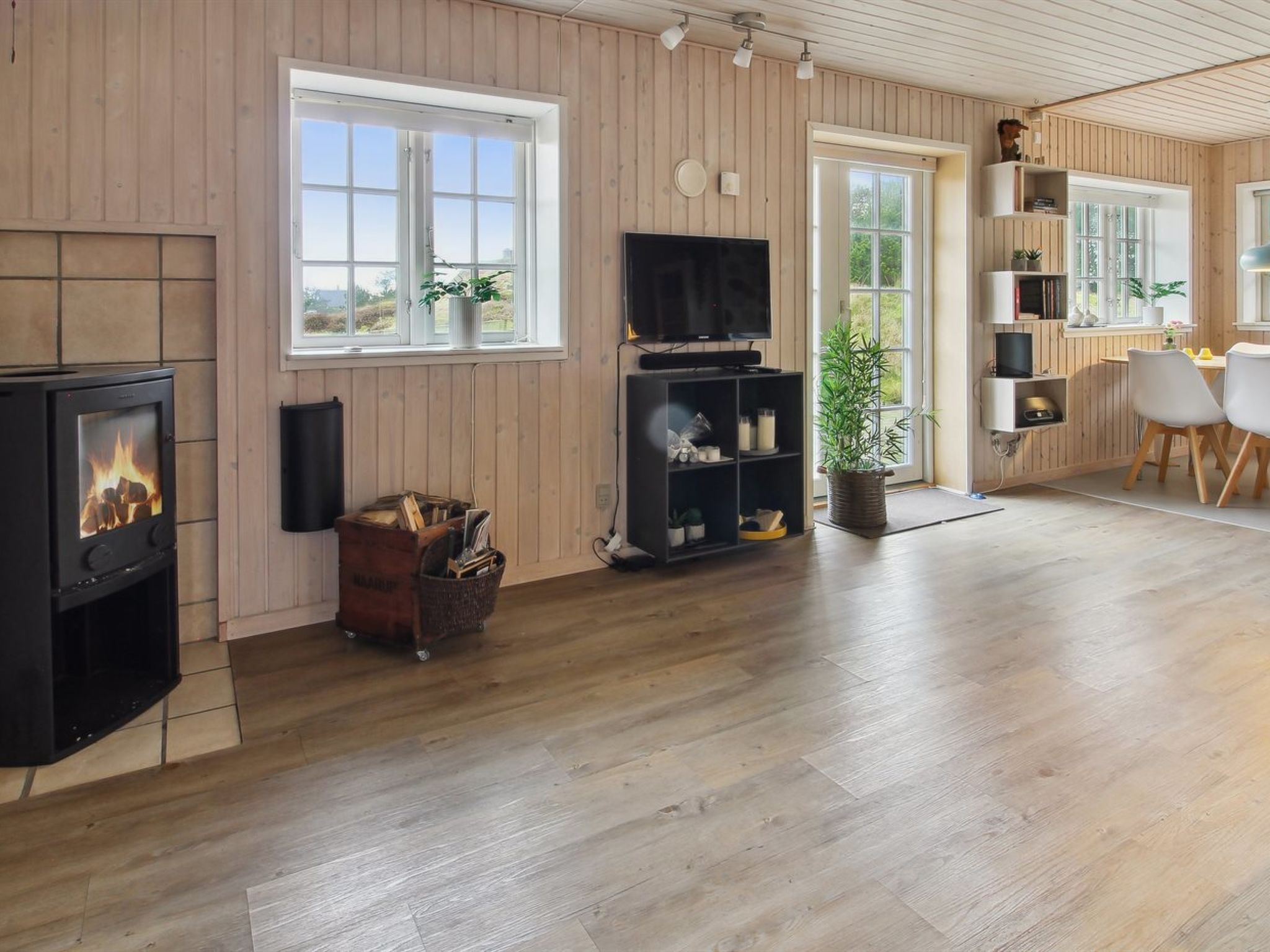 "Uddi" - 1.3km from the sea-Binnen