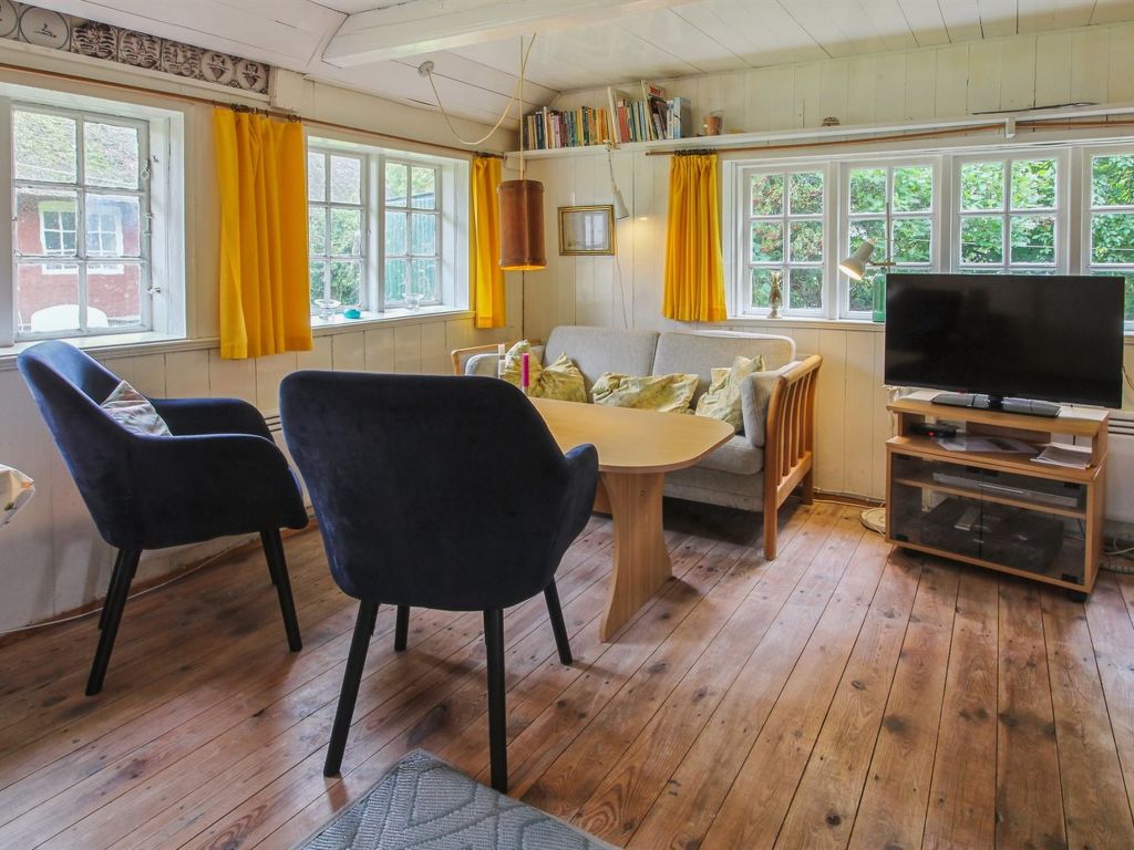 'Thorfrid' - 1km from the sea