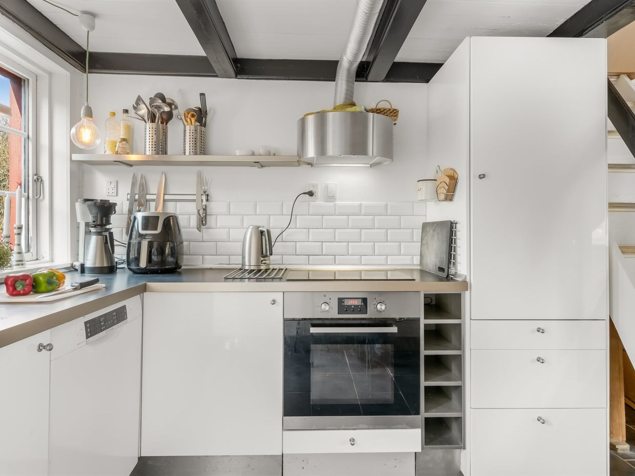 "Reika" - 500m from the sea - Binnen