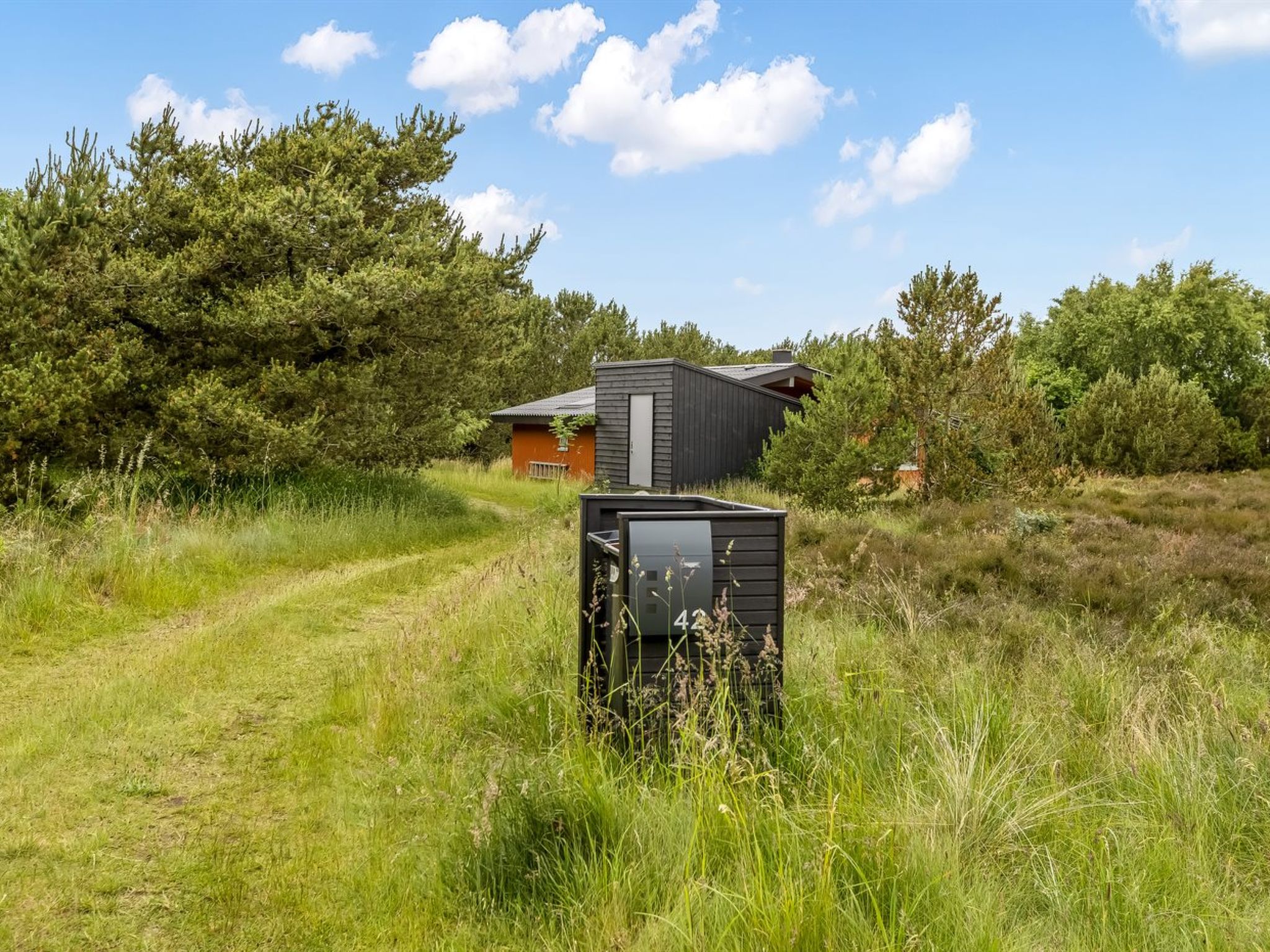 "Tuija" - 2.8km from the sea - Buiten