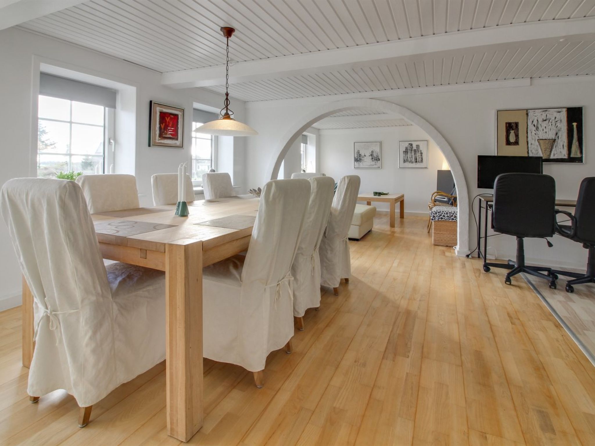 "Lokke" - 19km from the sea
